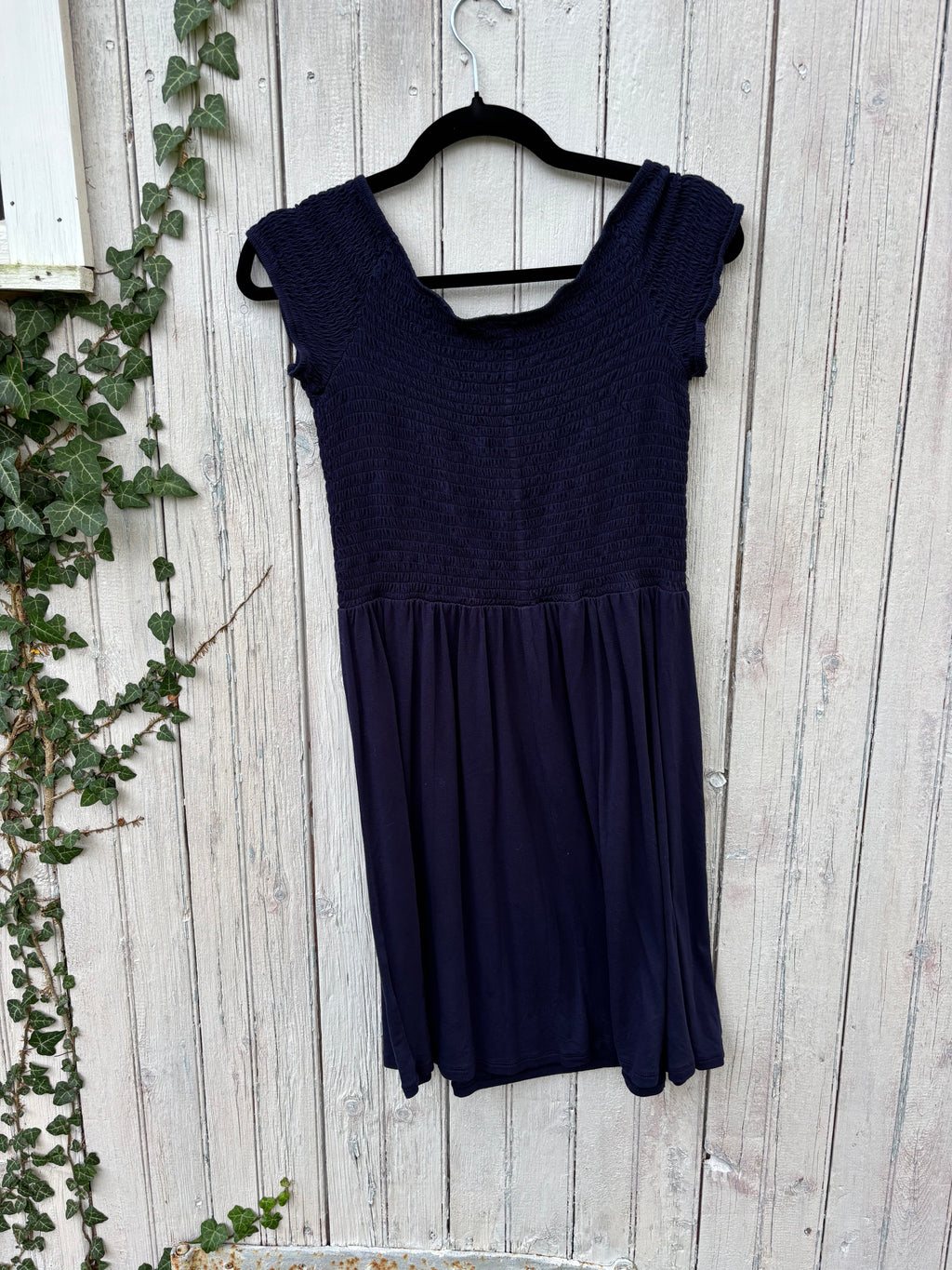 Venus dark blue scoop neck mini dress back view pre-loved dresses like new Sassy and Chic