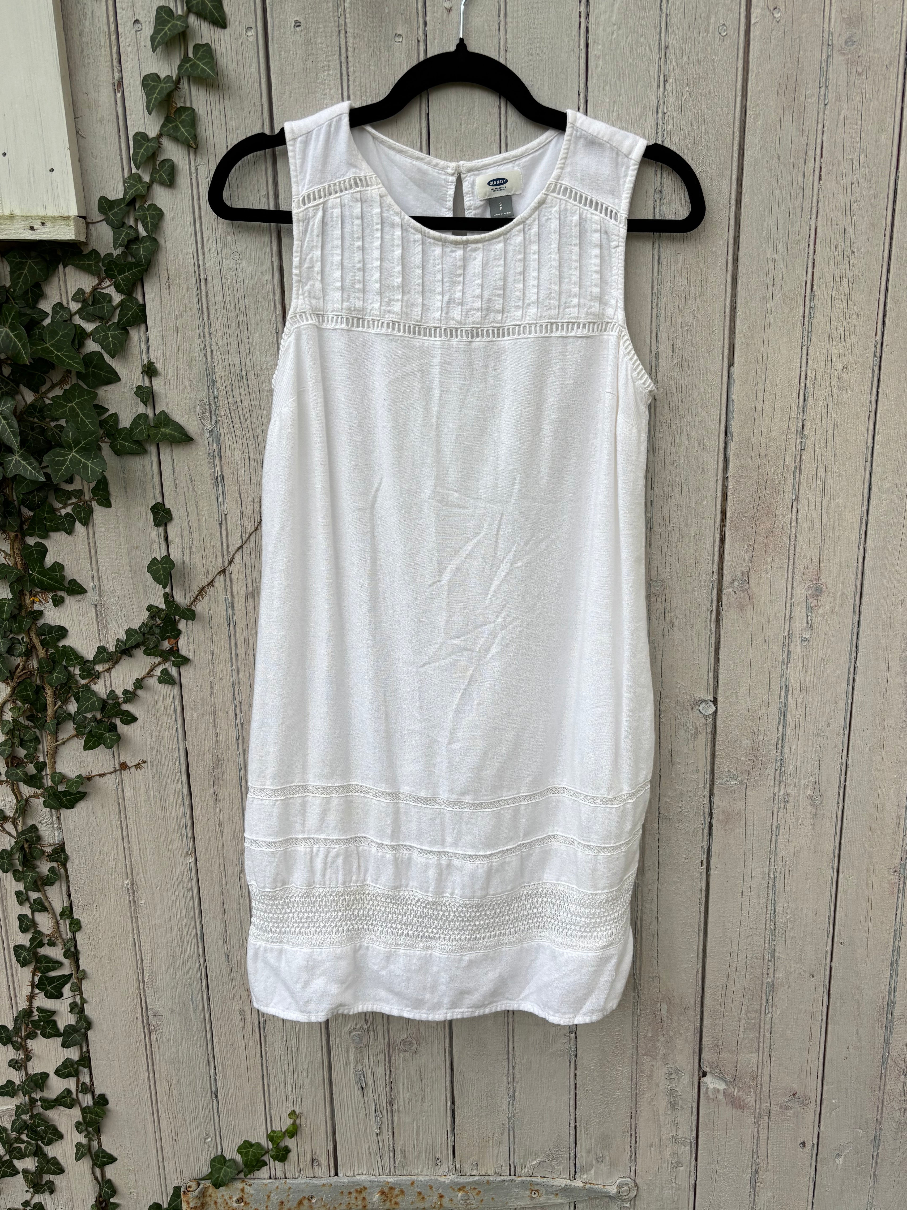Old Navy white sleeveless mini dress front view simple elegant silhouette thrifted dresses Sassy and Chic