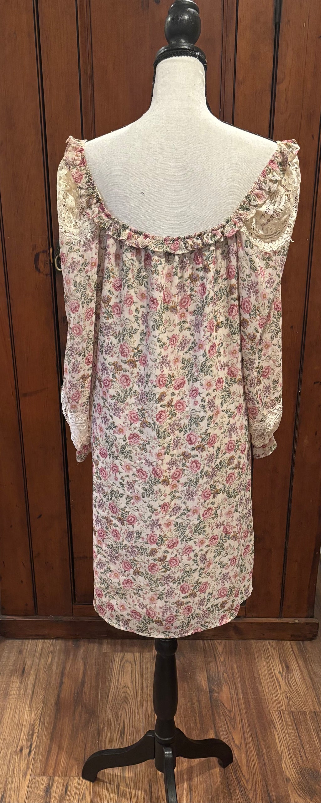 Vici beige floral off shoulder midi dress back view pre-loved dresses like new Sassy and Chic