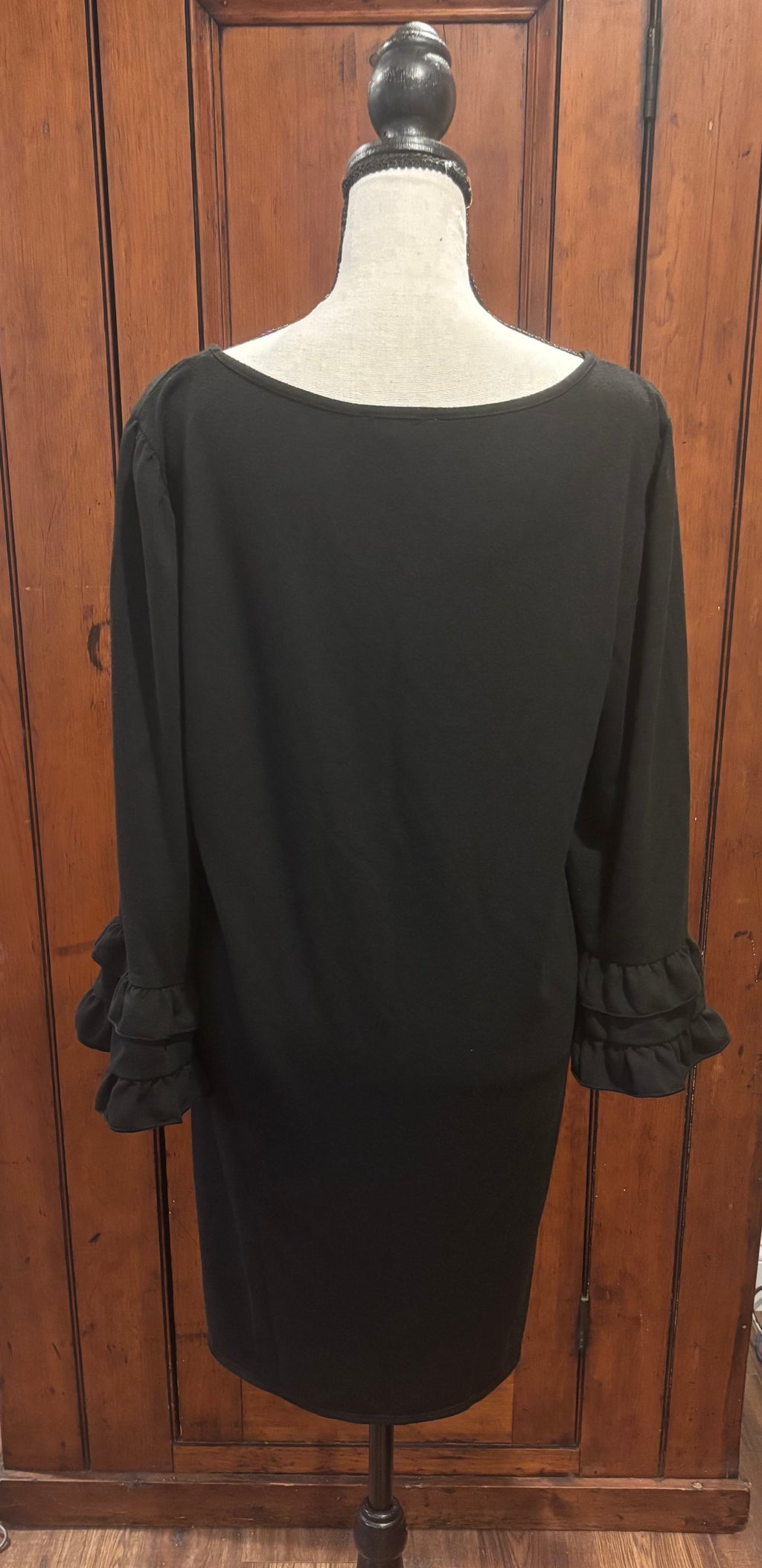 Max Studio black midi dress back view pre-loved dresses like new Sassy and Chic
