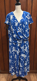Jessica Howard blue white floral midi dress front view V-neckline ruching pre-loved dresses Sassy and Chic