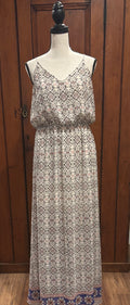 Sienna Sky grey geometric maxi dress front view V-neckline cinched waist pre-loved dresses Sassy and Chic