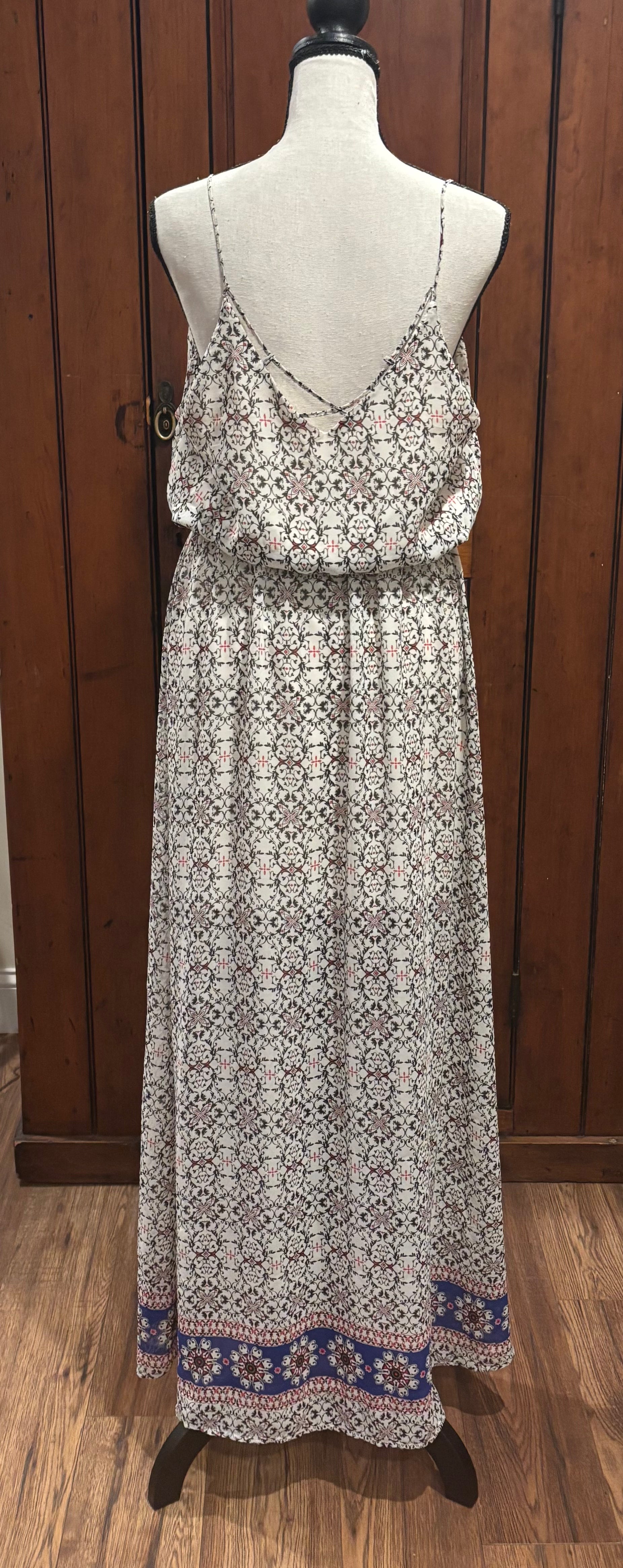 Sienna Sky grey geometric maxi dress back view pre-loved dresses like new Sassy and Chic