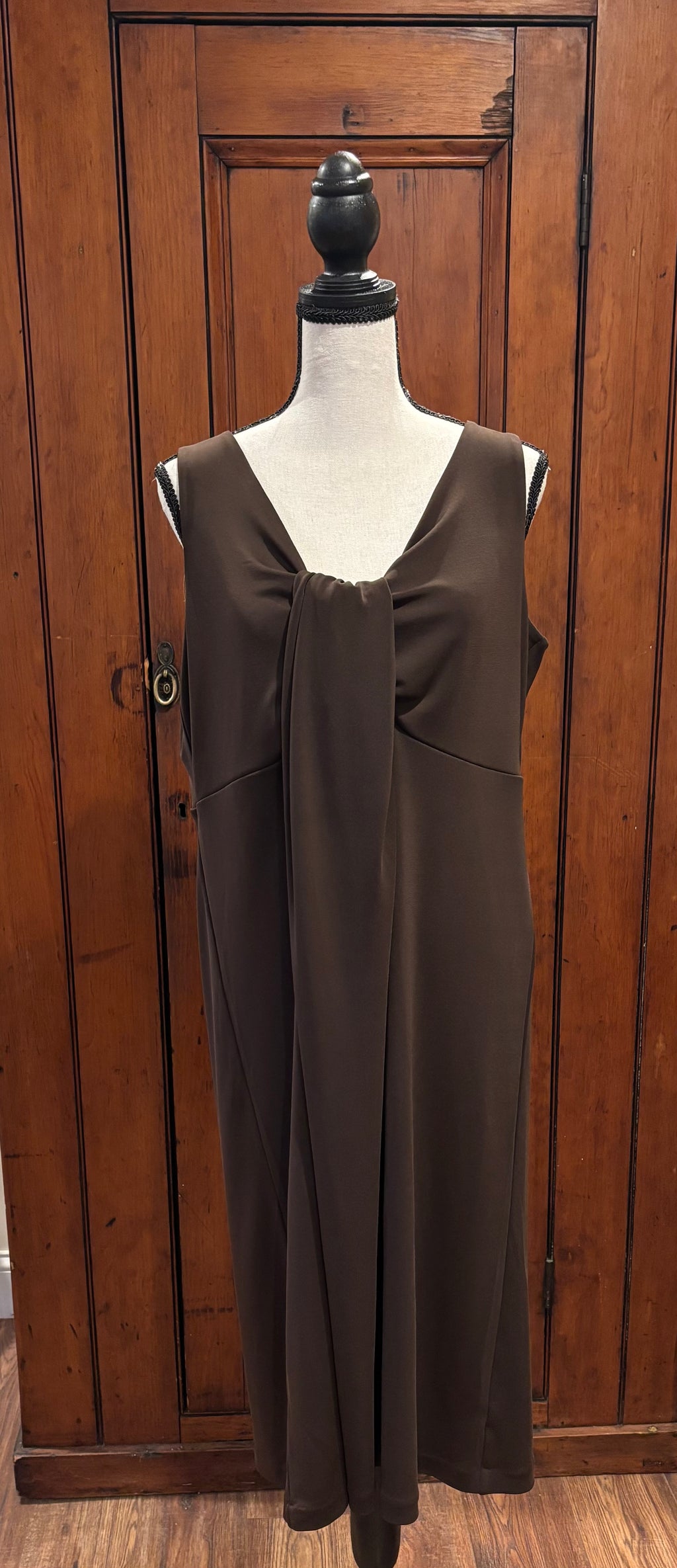 Talbots brown sleeveless midi dress front view V-neckline pre-owned designer cocktail dresses Sassy and Chic