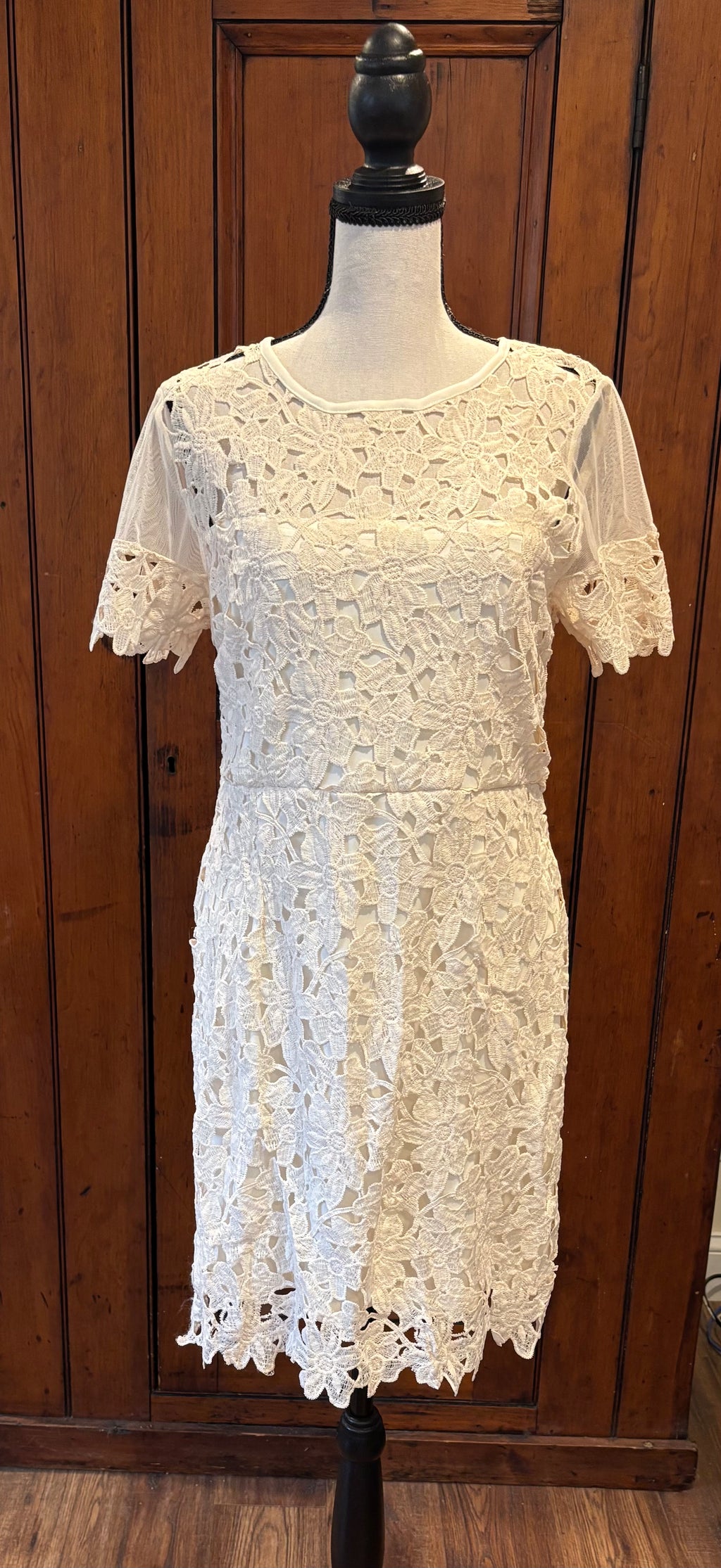 Romeo Juliet Couture cream lace overlay midi dress front view short sleeves thrifted dresses Sassy and Chic
