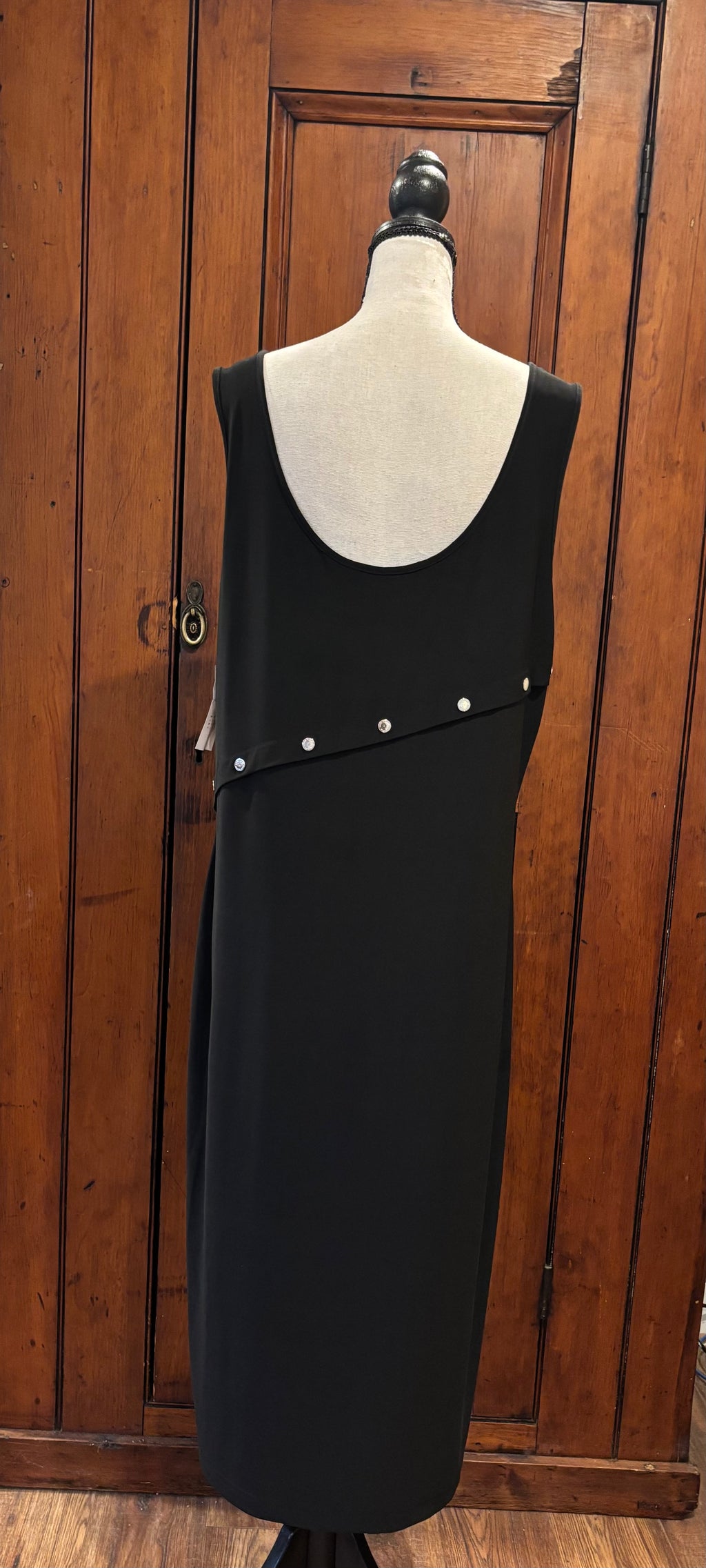 WHBM black sleeveless maxi dress back view gorgeous scoop back thrifted dresses brand new tags Sassy and Chic