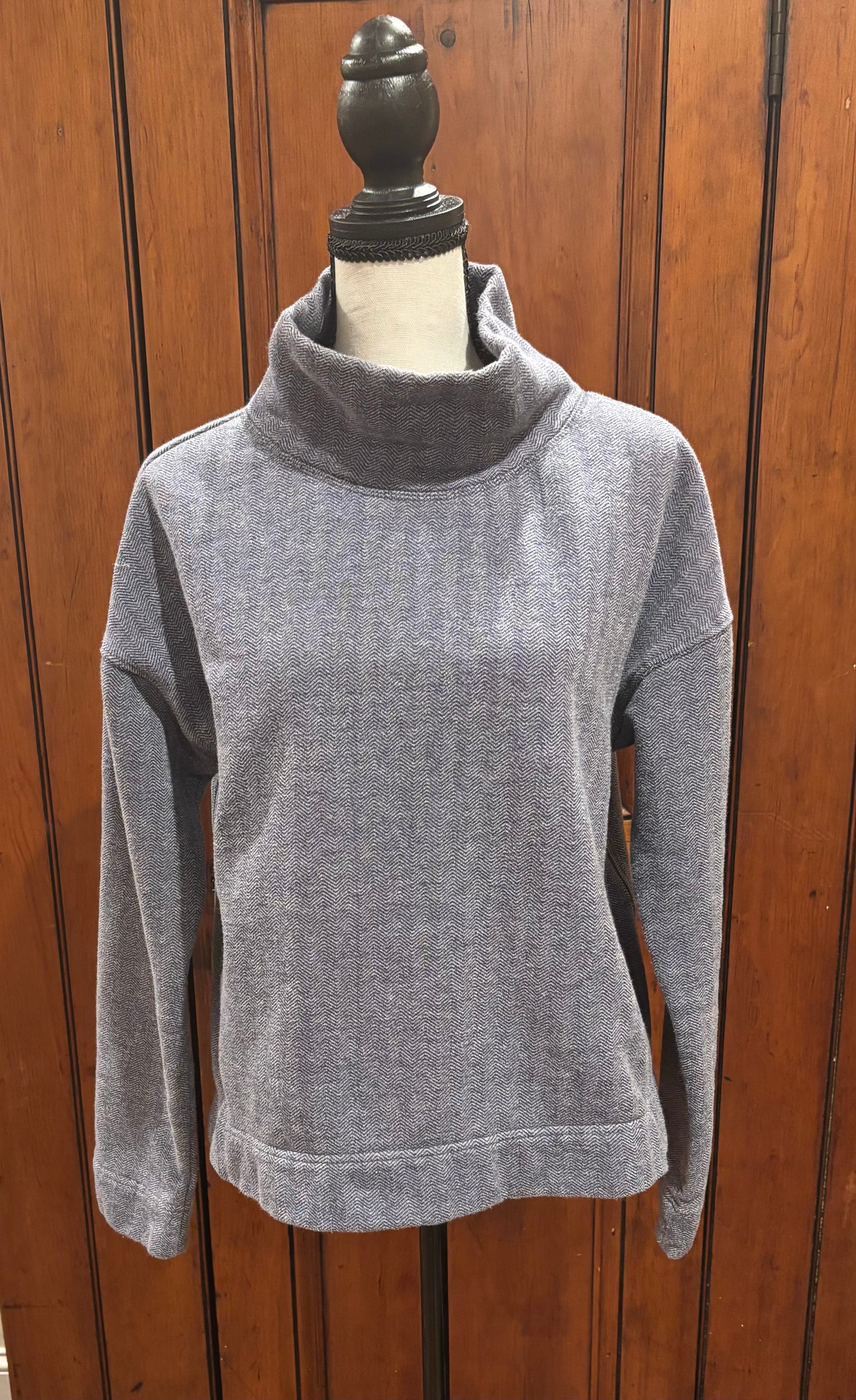 Vineyard Vines Turtleneck Sweater, Size Medium