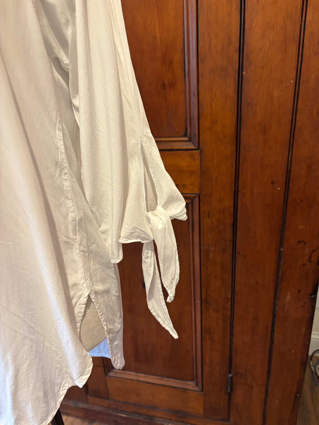 White Off-the-Shoulder Blouse, Size Medium