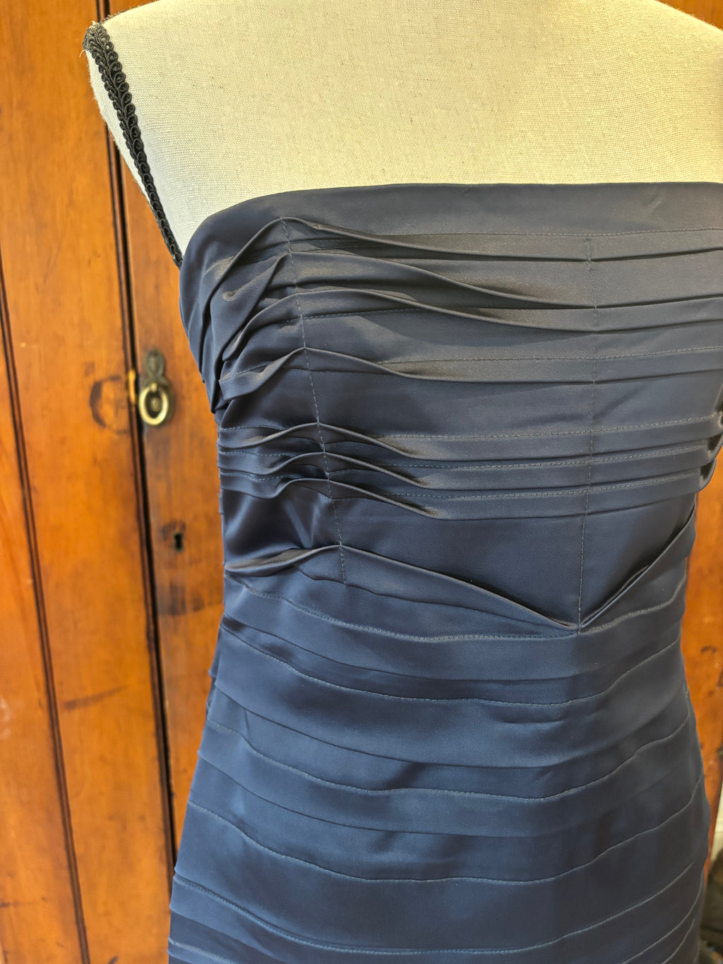 BCBG navy strapless mini cocktail dress detail close up beautiful detailing impeccable construction Sassy and Chic