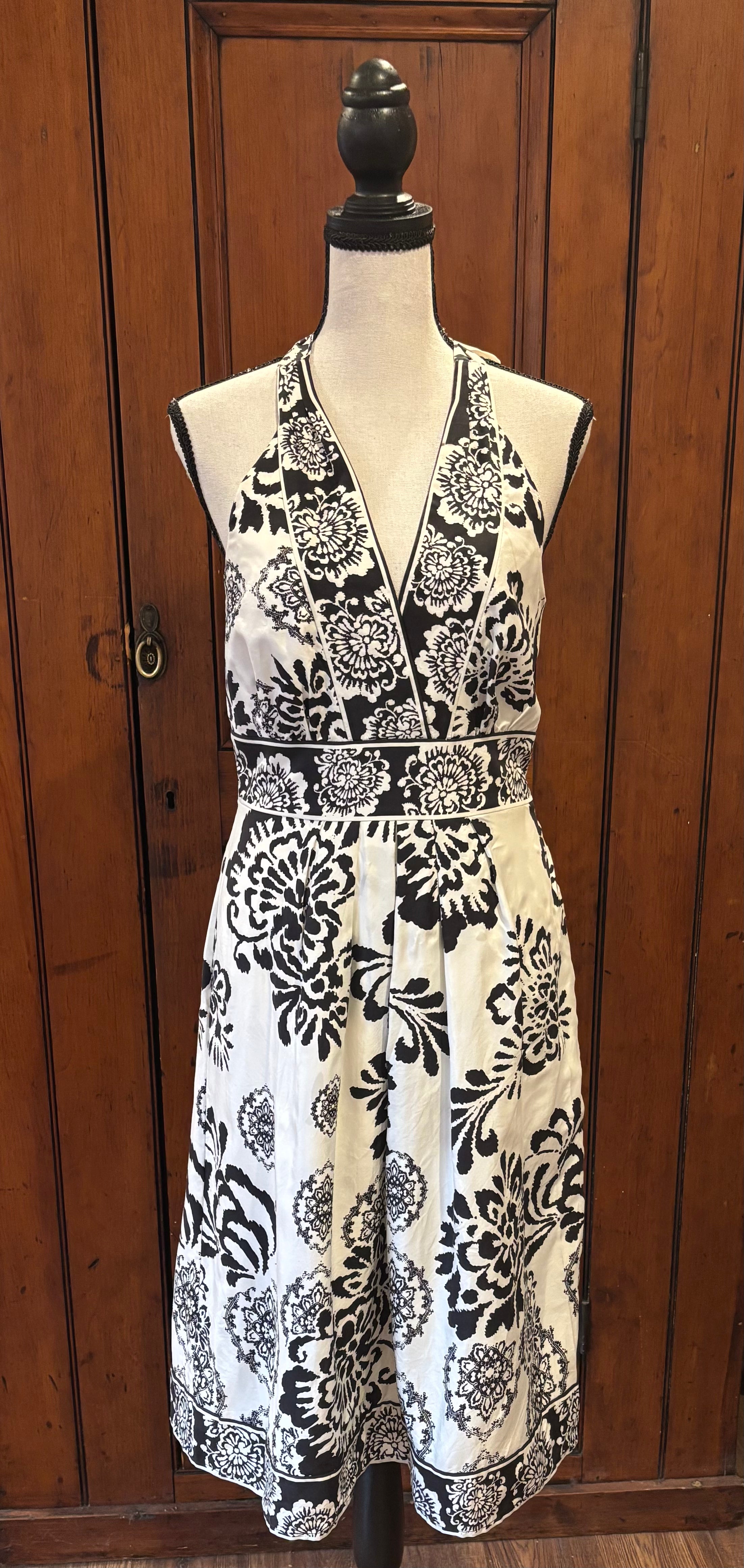 WHBM off white floral halter midi dress front view chic halter neckline pre-loved dresses Sassy and Chic