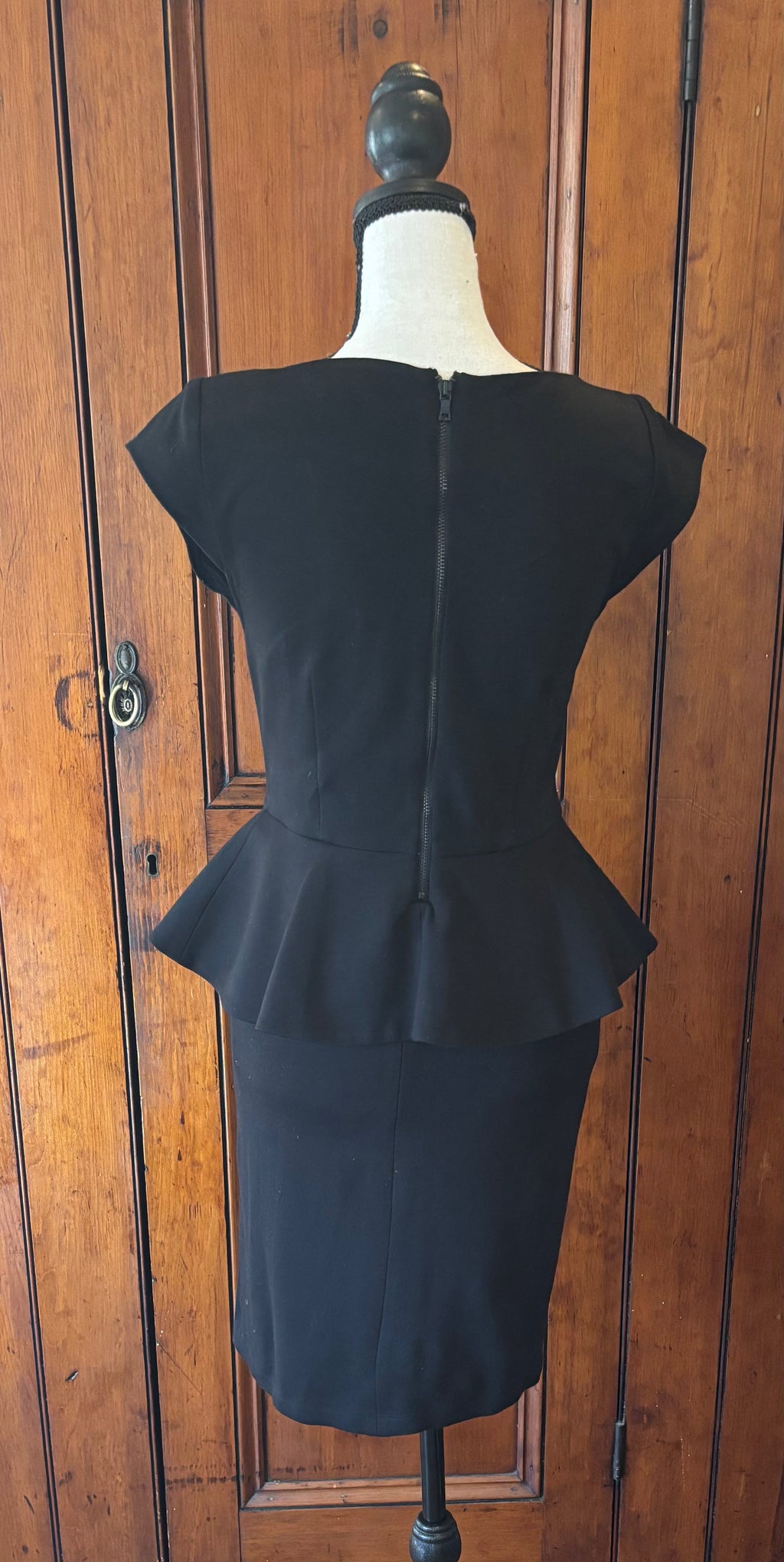Alice + Olivia Black Cocktail Dress, Size 6