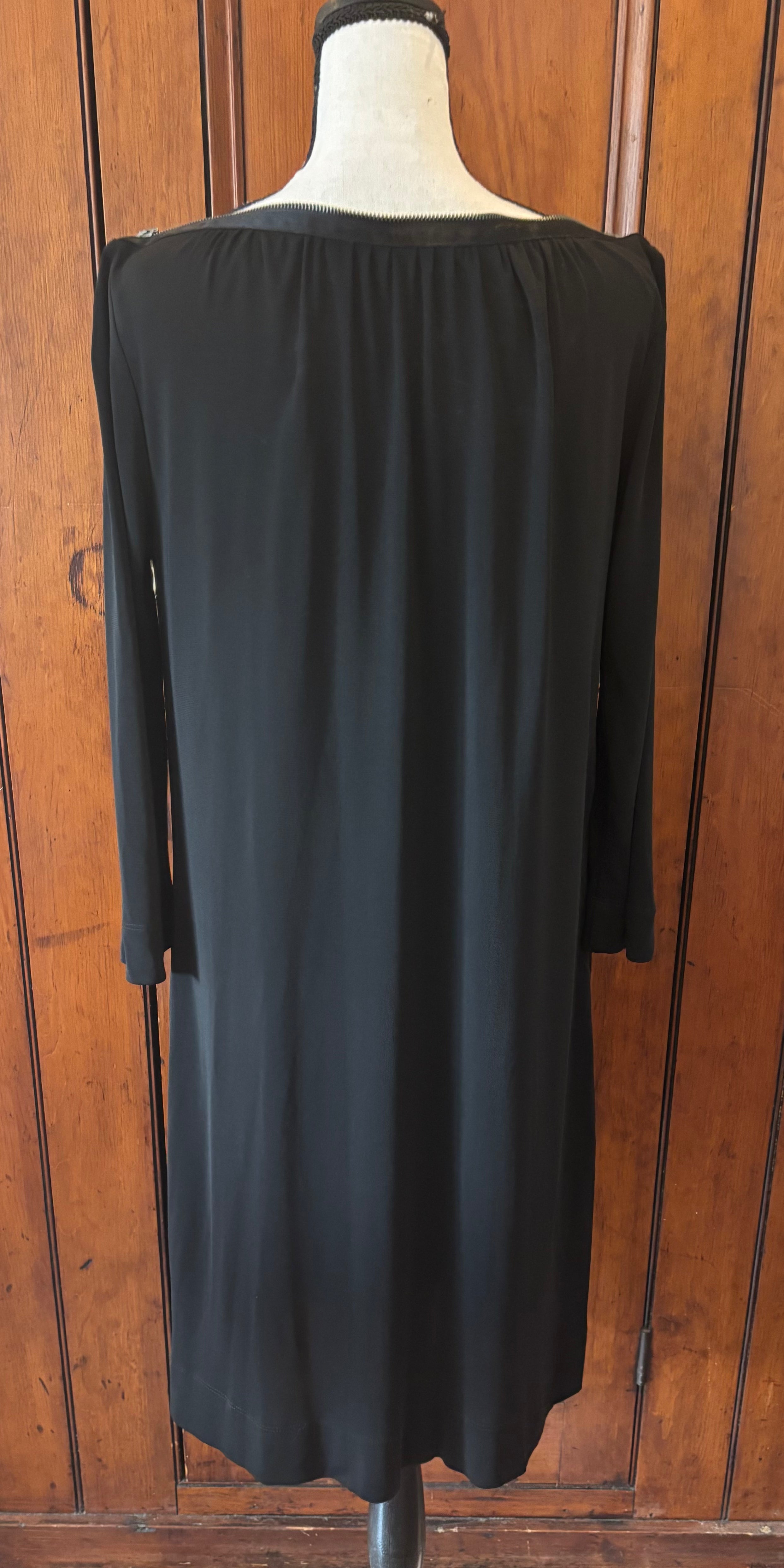 DVF black long sleeve sheath dress back view pre-owned designer dresses like new Sassy and Chic