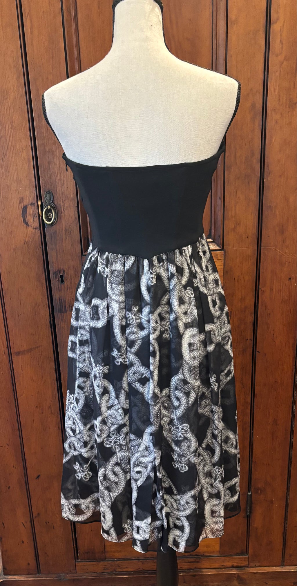 DVF black strapless sweetheart dress back view pre-owned designer cocktail dresses like new Sassy and Chic