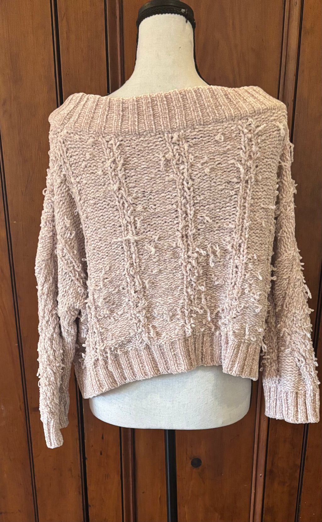 Aakaa Pullover Sweater, Size Medium
