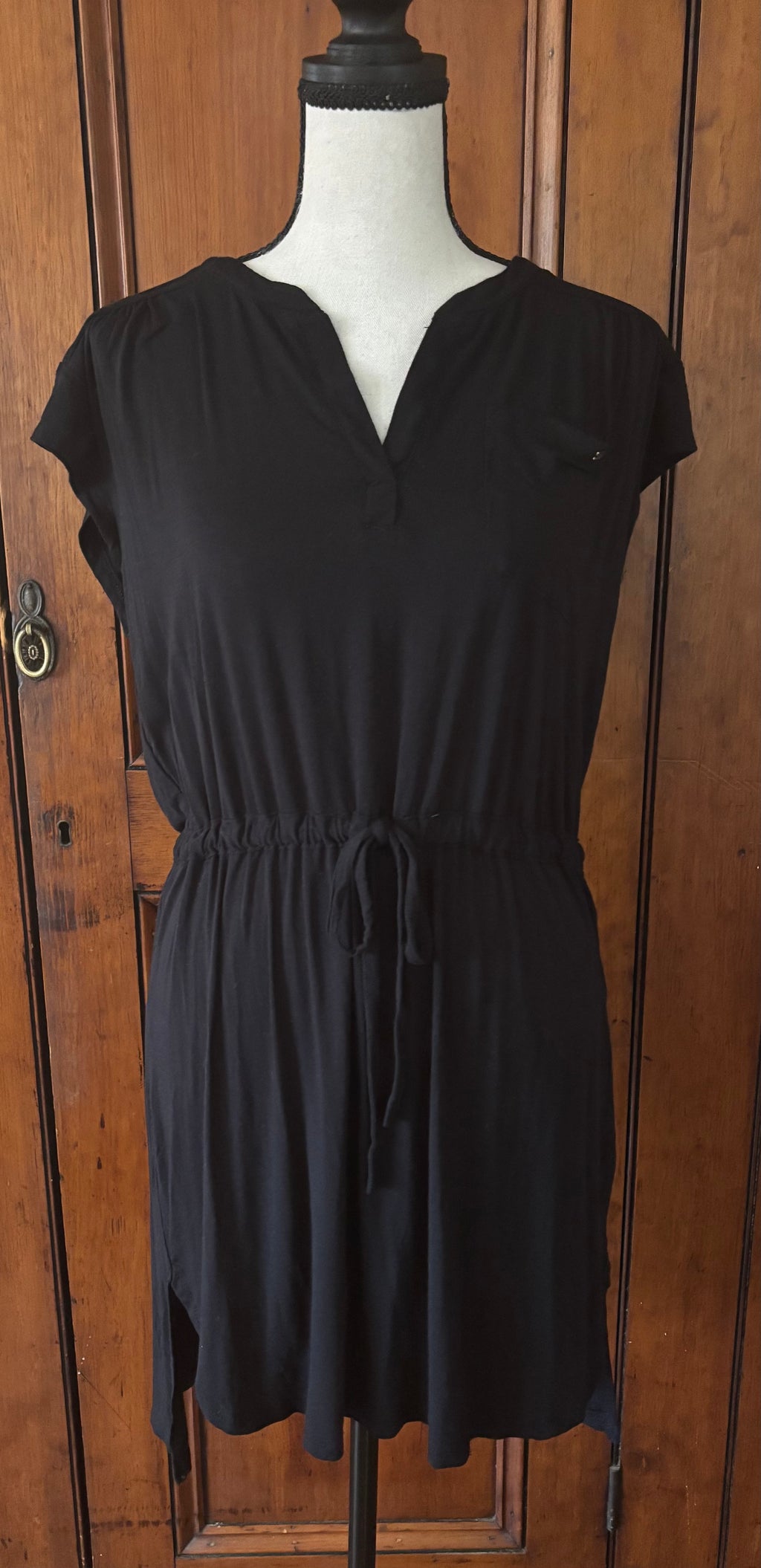 Nicole Miller black short sleeve mini dress front view tie waist secondhand like new dresses Sassy and Chic