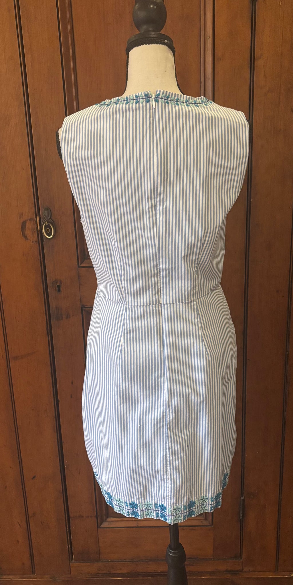 Vineyard Vines blue striped sleeveless dress back view pre-loved dresses like new Sassy and Chic