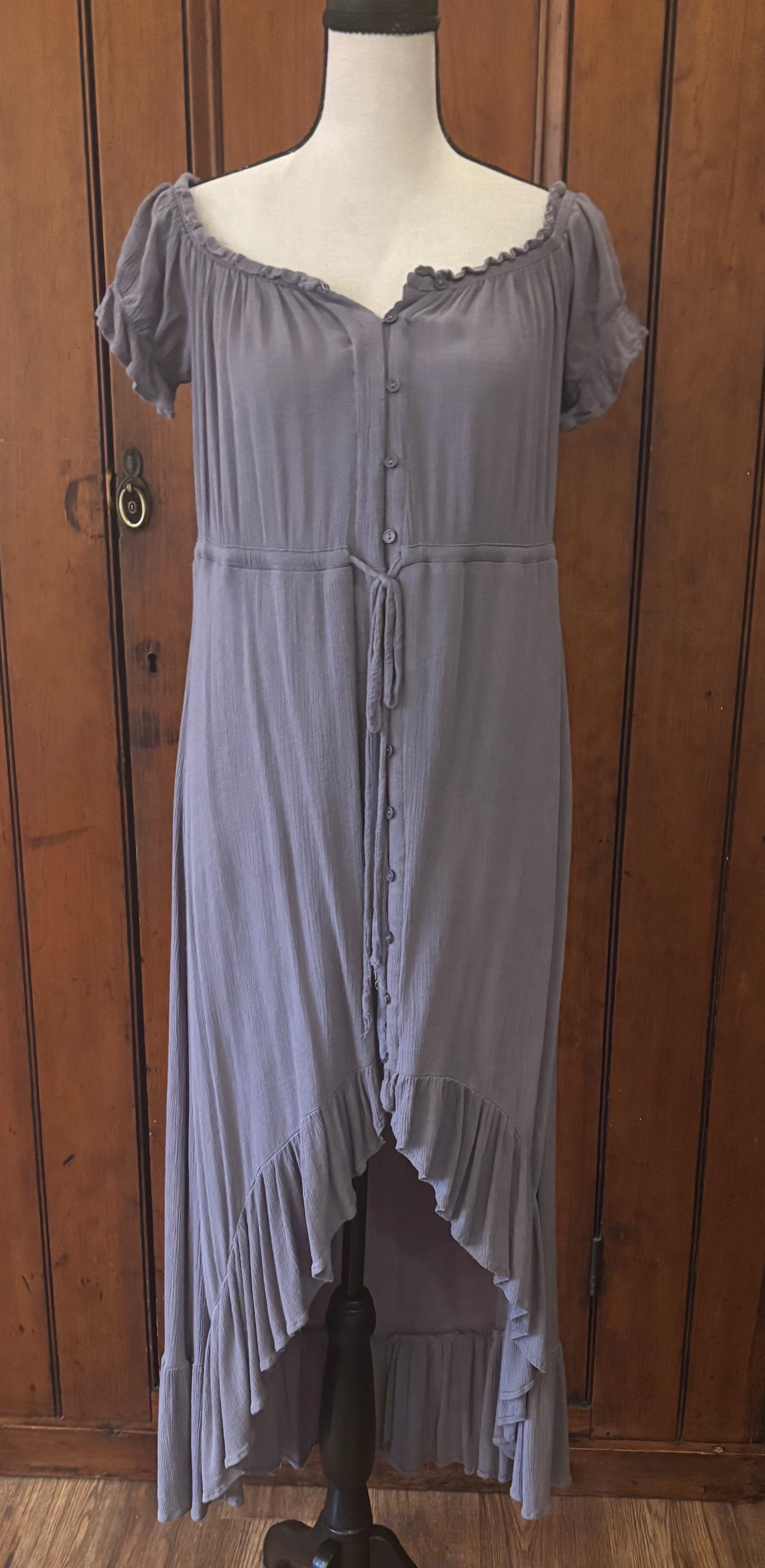 Entro grey blue ruffle maxi dress front view scoop neckline short sleeves thrifted dresses Sassy and Chic