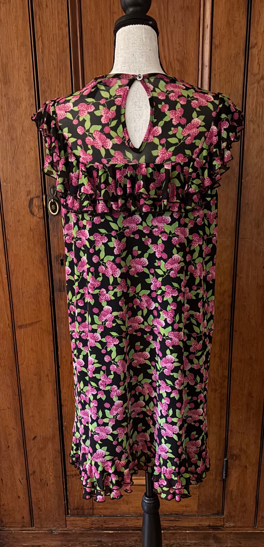 ModCloth raspberry print ruffled dress back view pre-owned dresses like new Sassy and Chic