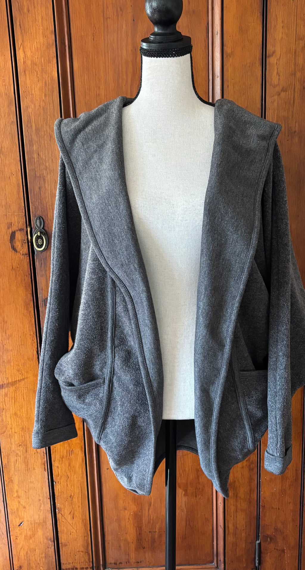 Storia Hooded Cardigan, Size Small