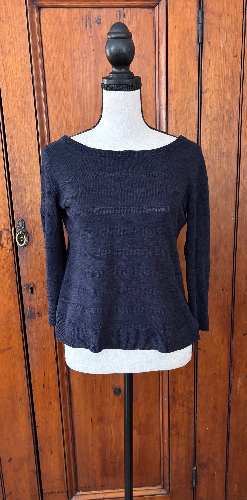 Banana Republic Pullover Sweater, Size Small