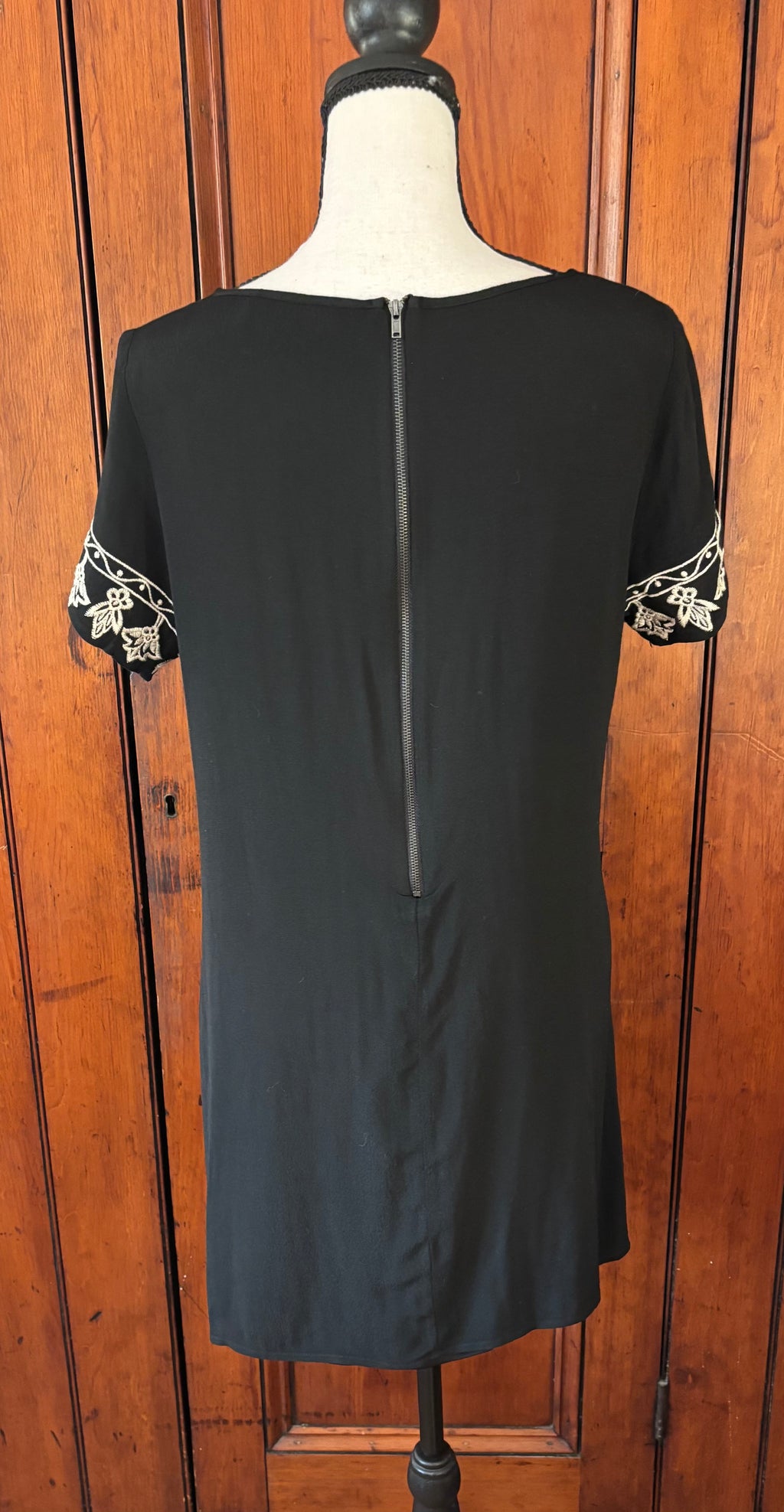 Lulus Casual Dress, Size Medium