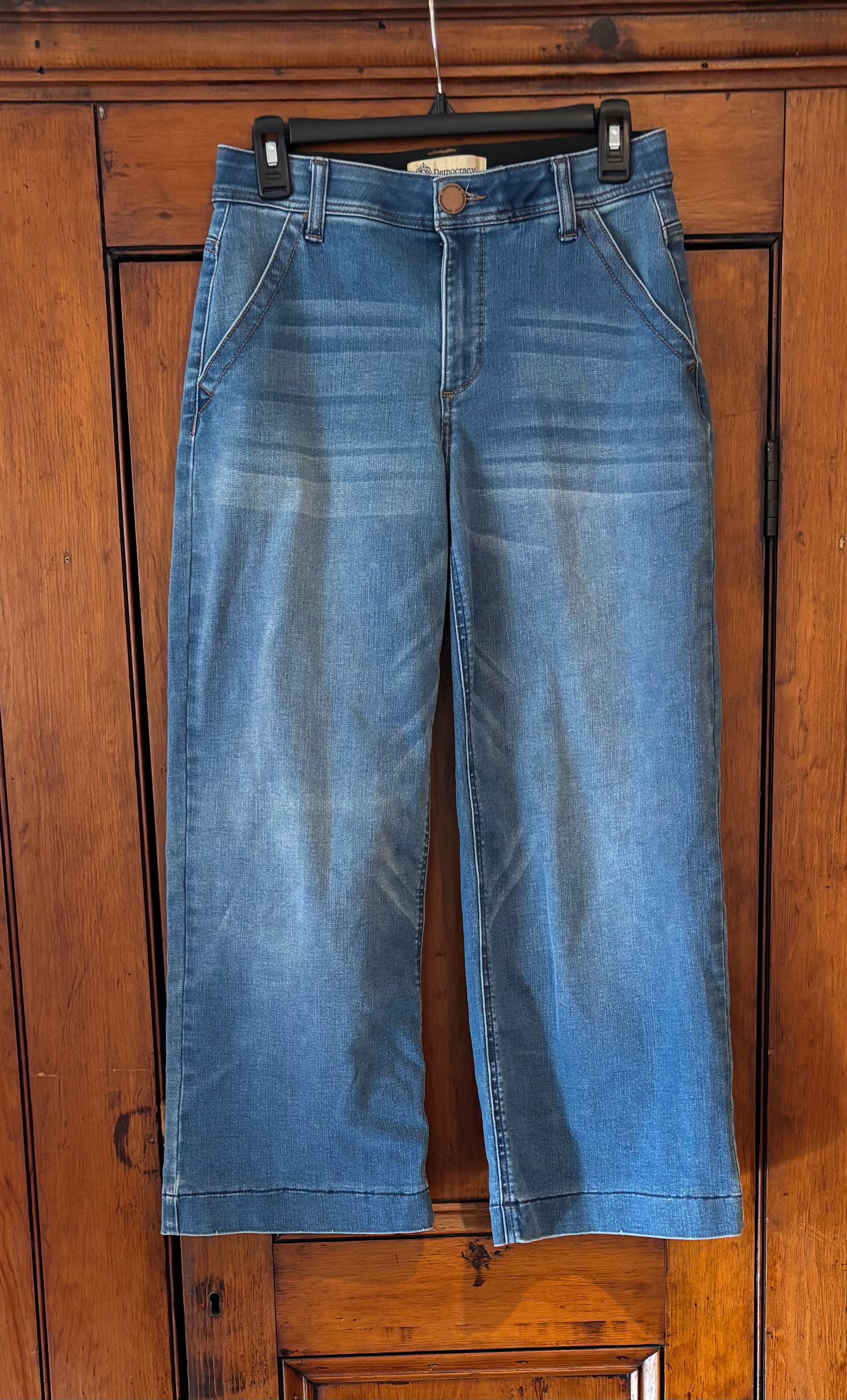 Democracy Jeans, Size 4