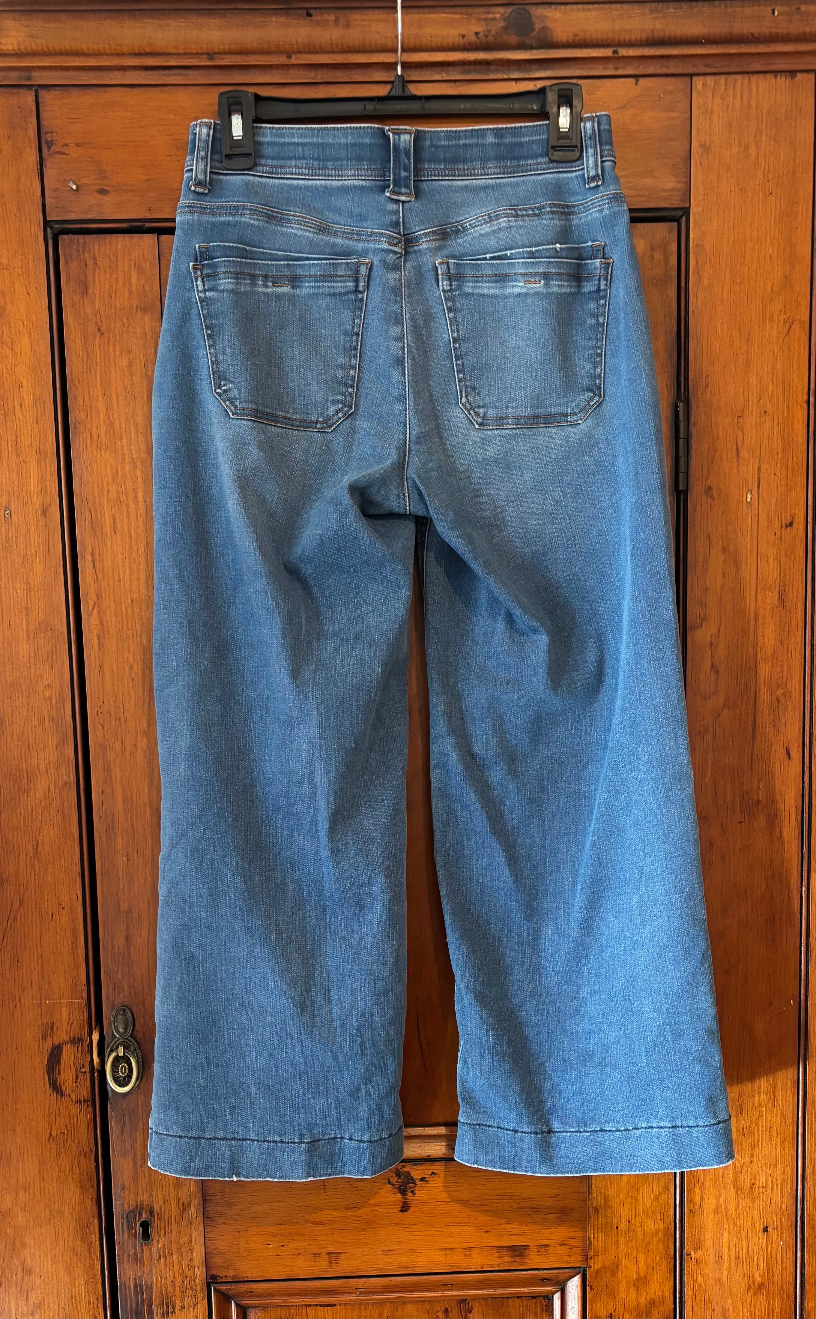 Democracy Jeans, Size 4
