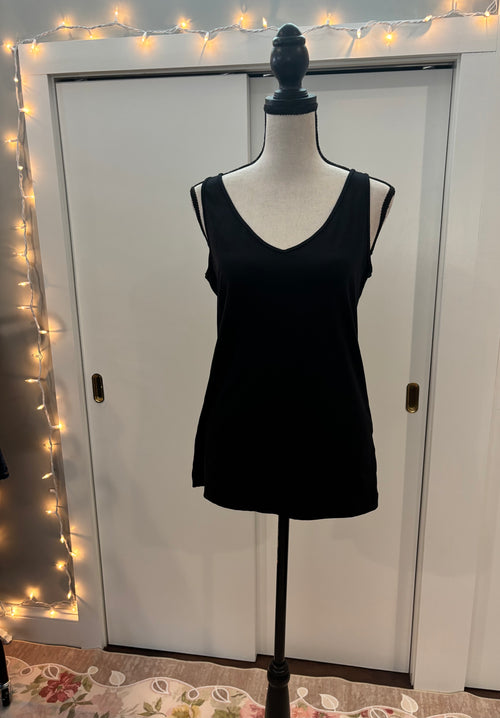 Banana Republic  black tank front view V-neckline pre-loved tops and blouses like new Sassy and Chic