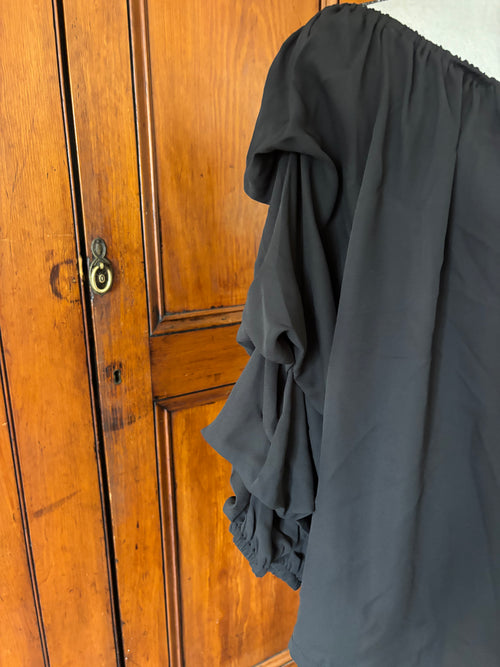 second chance tops and blouses, long sleeve Catherine Malandrino black blouse