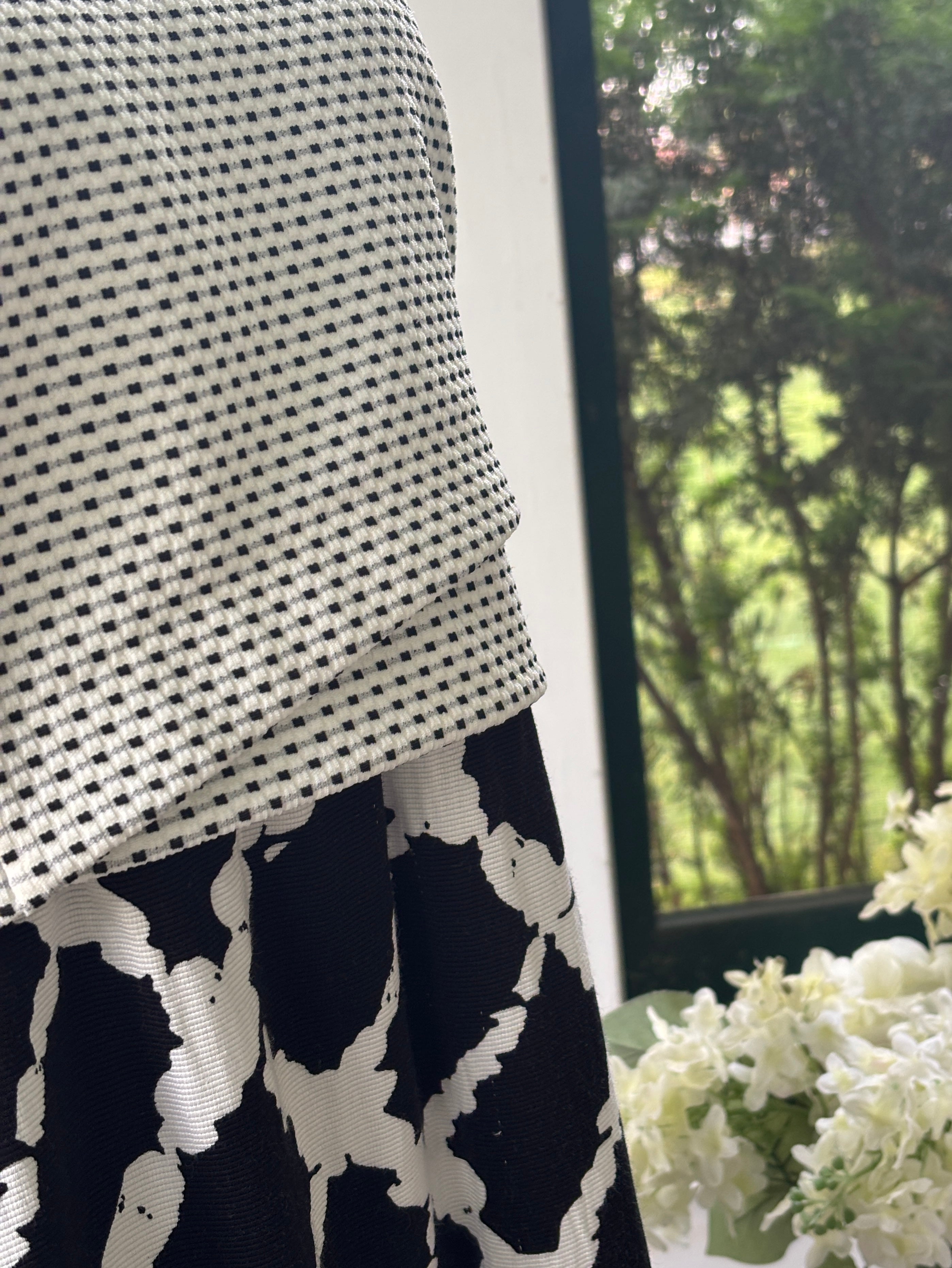 Tabitha Mixed Print Sleeveless Mini Dress | Black & White | Size 6 | Like New