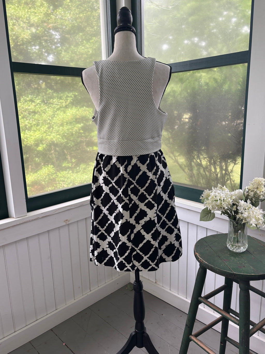 Tabitha Mixed Print Sleeveless Mini Dress | Black & White | Size 6 | Like New