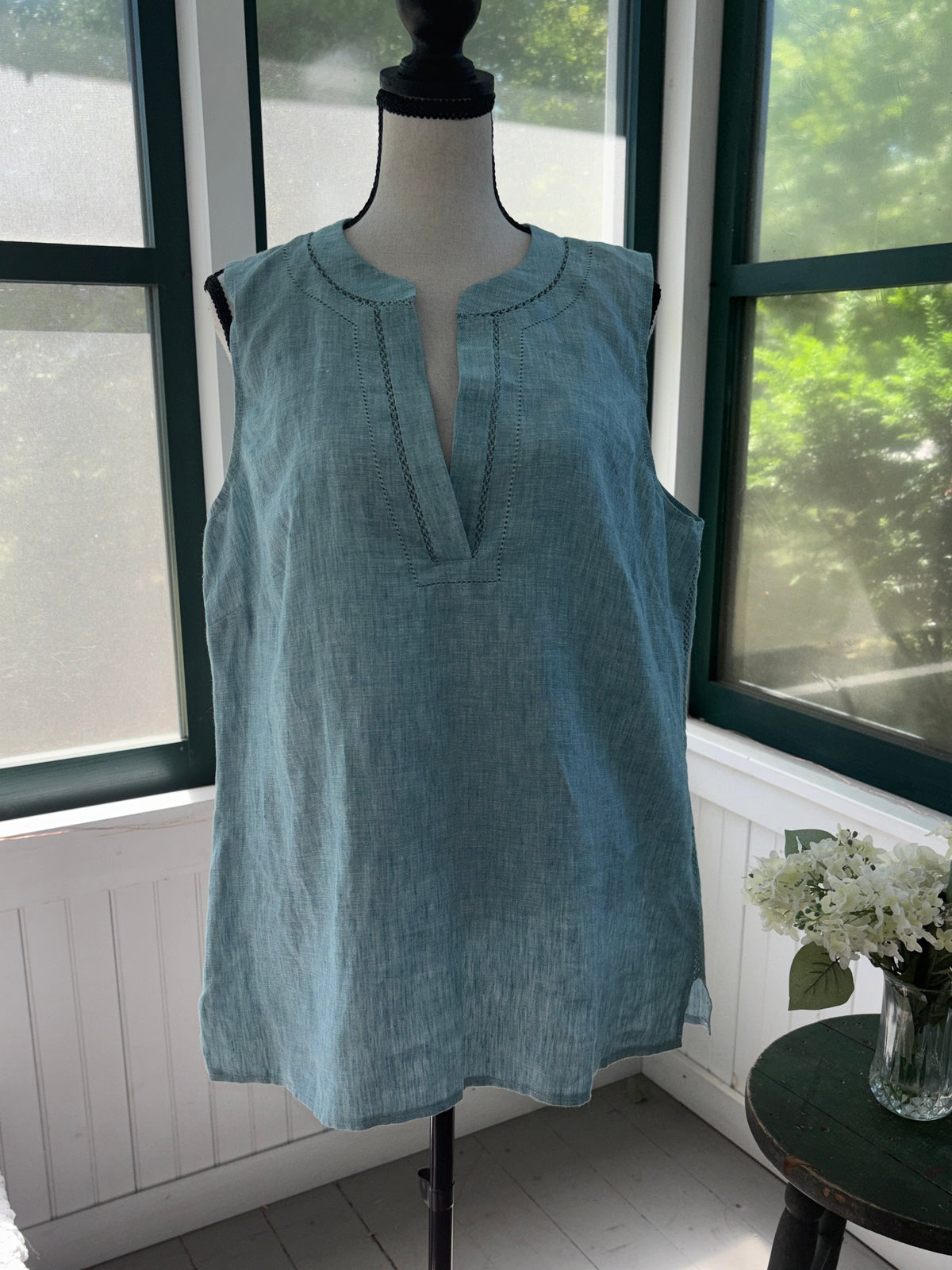 Dana Buchman Linen Top | Oasis Teal Blue Embroidered V-Neck | Size L | New With Tags