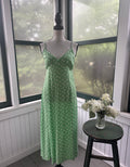 Billabong Smocked Floral Midi Dress | Green Daisy Print | Size M | Like New