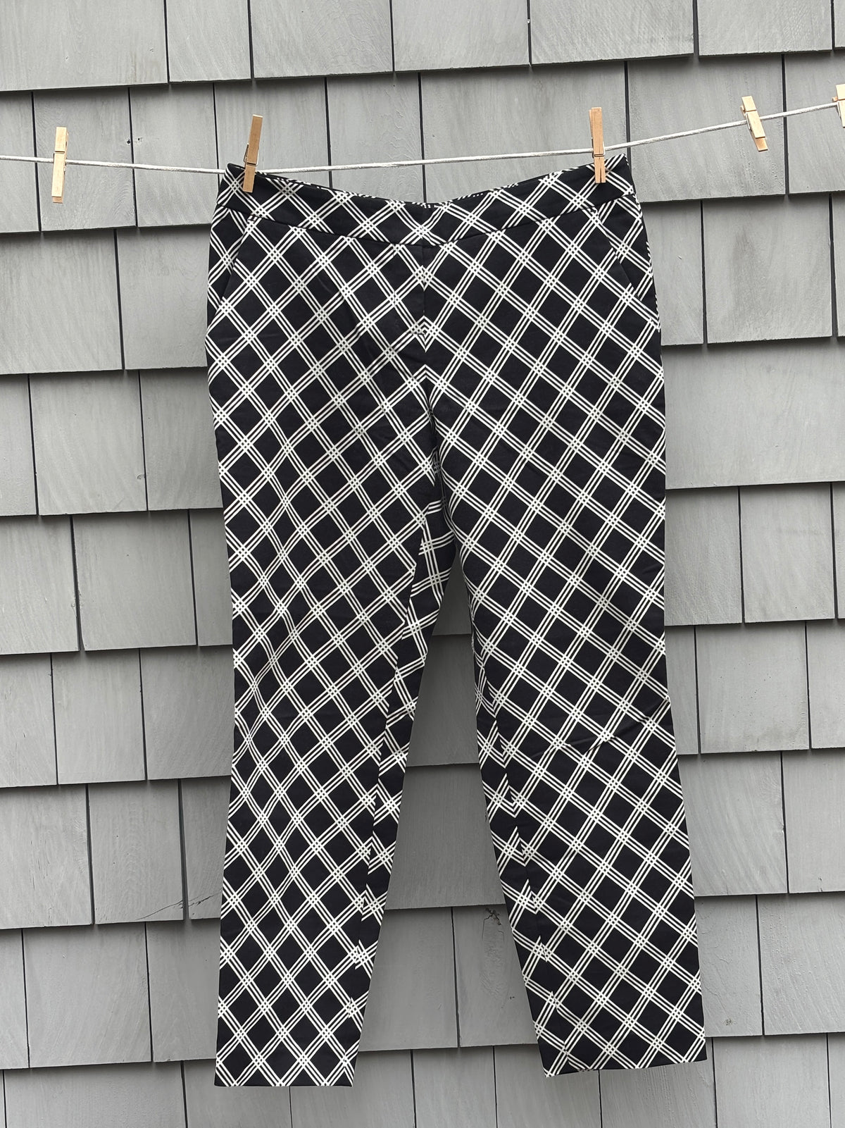 Express Columnist Crop Pant | Black & White Diagonal Plaid | Size 8 | New With Tags