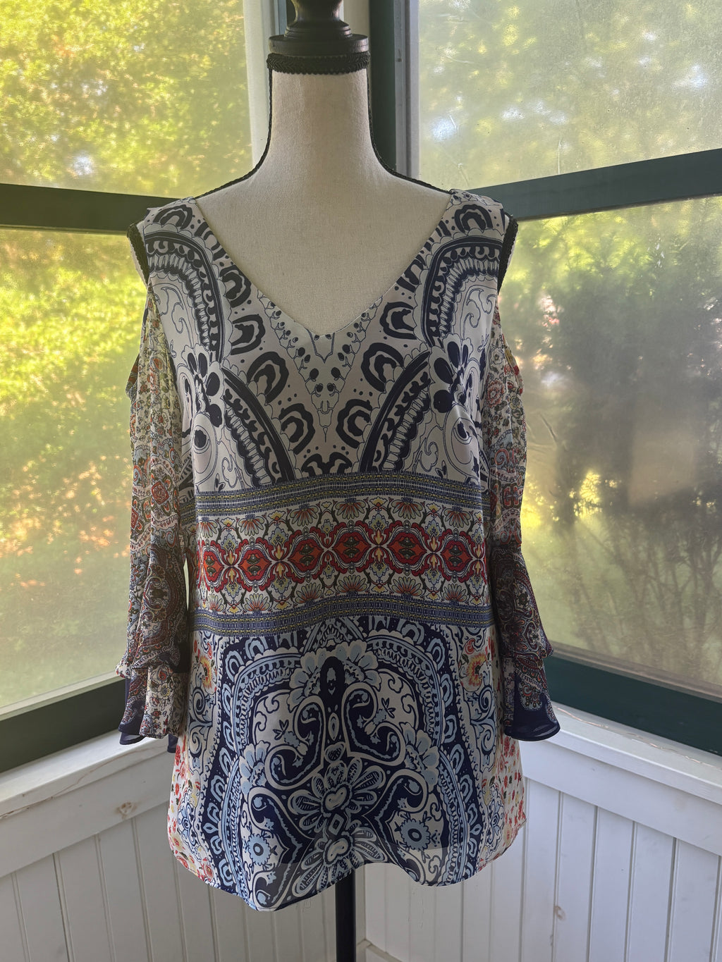 Coco Bianco Paisley Medallion Cold Shoulder Blouse | Bell Sleeves | Size S | Like New