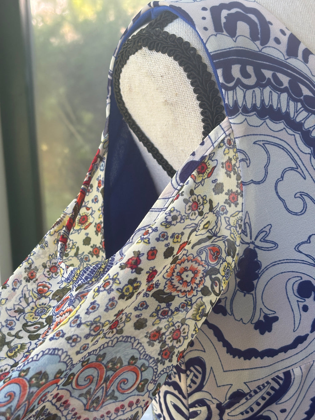Coco Bianco Paisley Medallion Cold Shoulder Blouse | Bell Sleeves | Size S | Like New