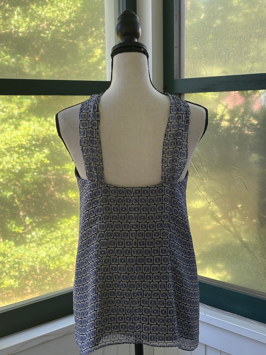 Diane von Furstenberg Geometric Print Twisted Halter Top | Size 4 | Like New