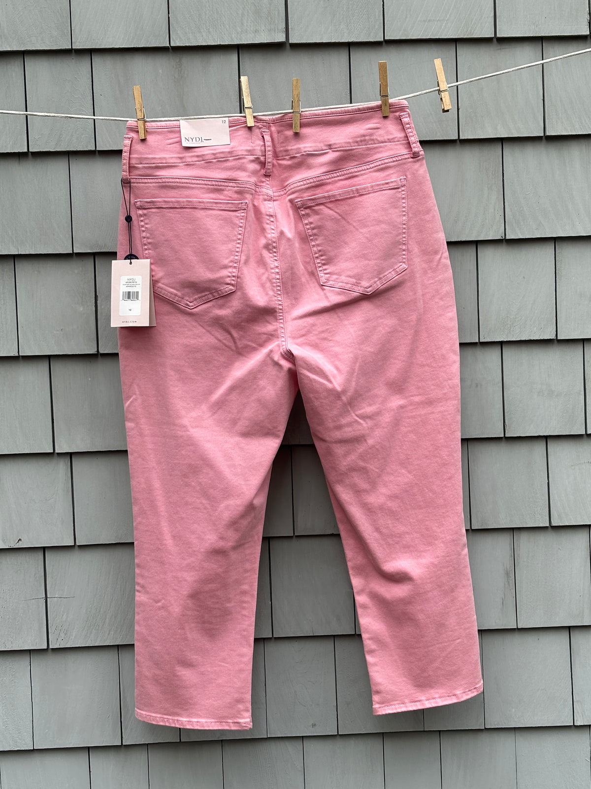 NYDJ Chloe Capri Jeans | Pink Aphrodite, Hollywood Waistband & Slits | Size 12 | New with Tags
