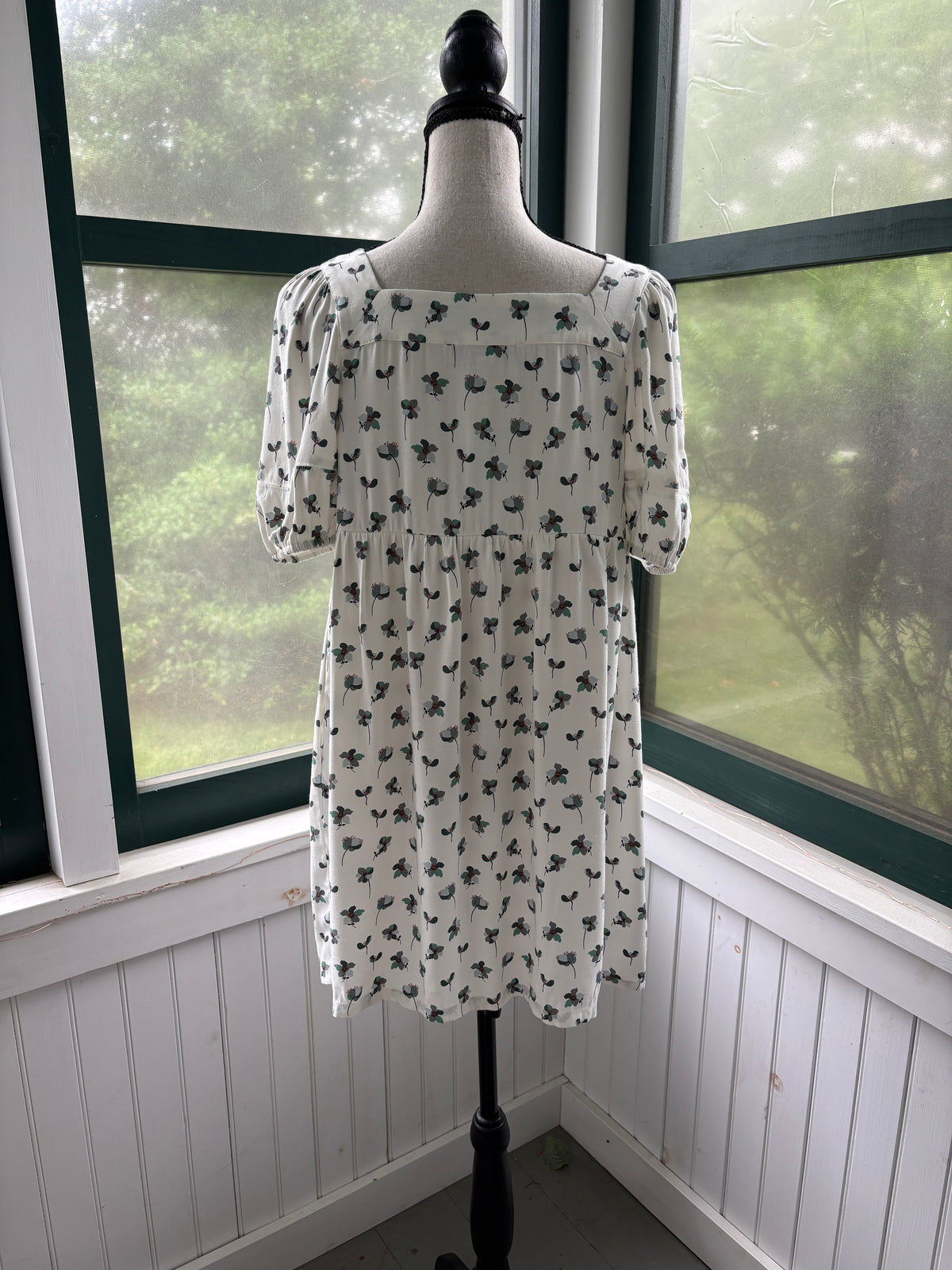 LOFT Petite Babydoll Mini Dress | White Floral, Puff Sleeves & Pockets | Size XS Petite | New with Tags