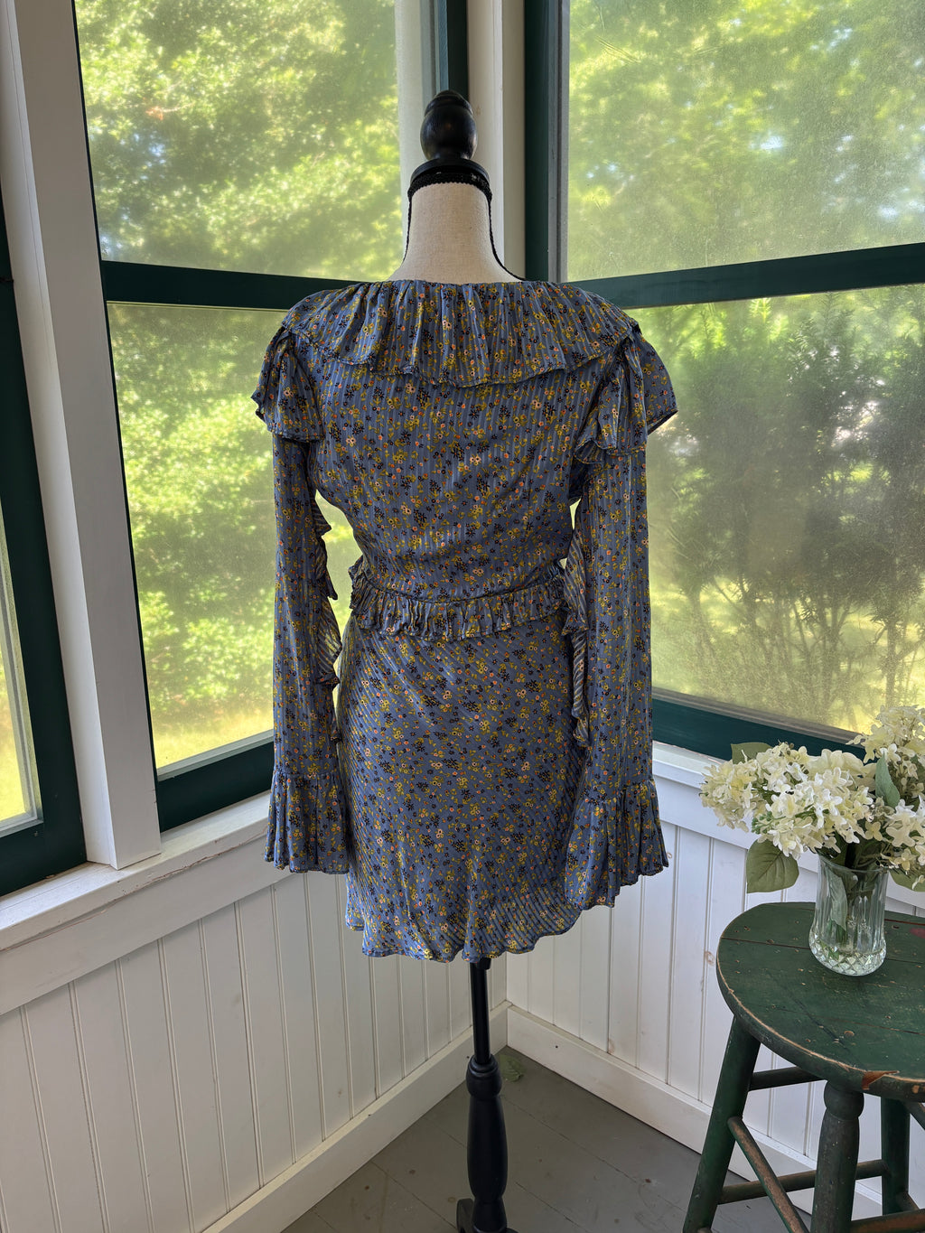 Free People Ruffle V-Neck Floral Mini Dress | Periwinkle Blue | Size 6 | Like New