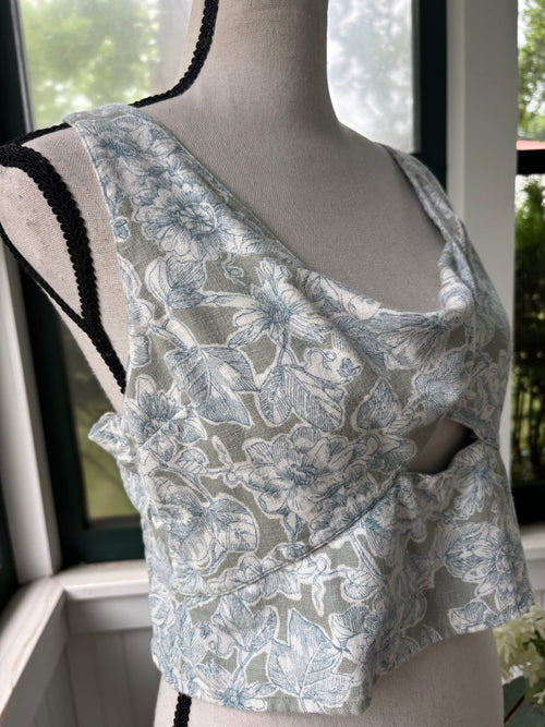 Abercrombie & Fitch Blue Floral Linen Blend Cross-Front Crop Top | Size L | Like New