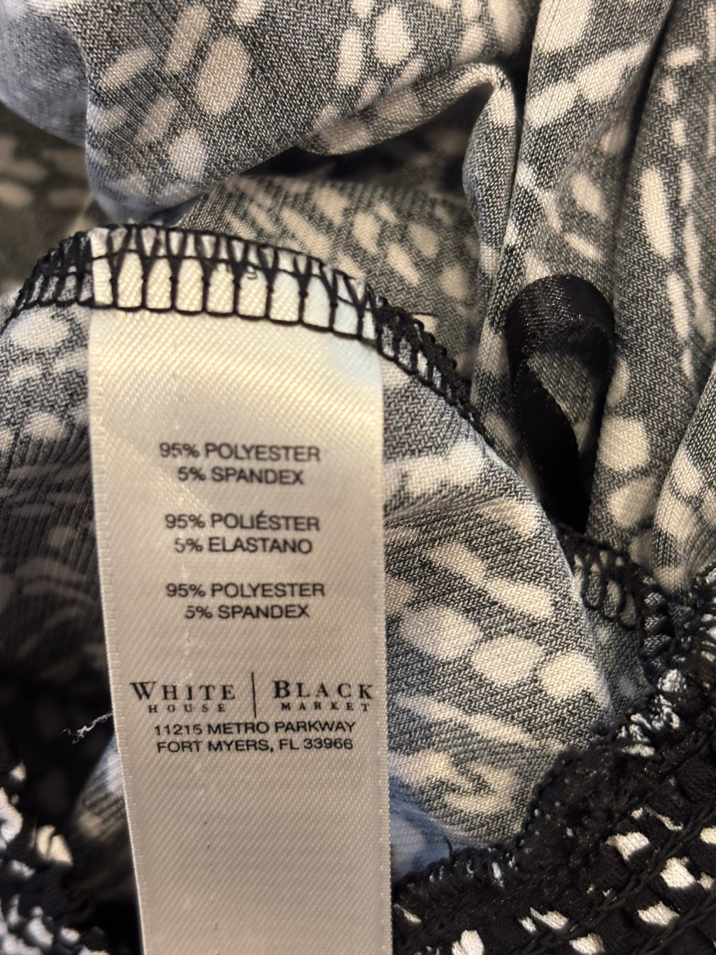 White House Black Market Chevron Print Keyhole Tank Top XL Like New