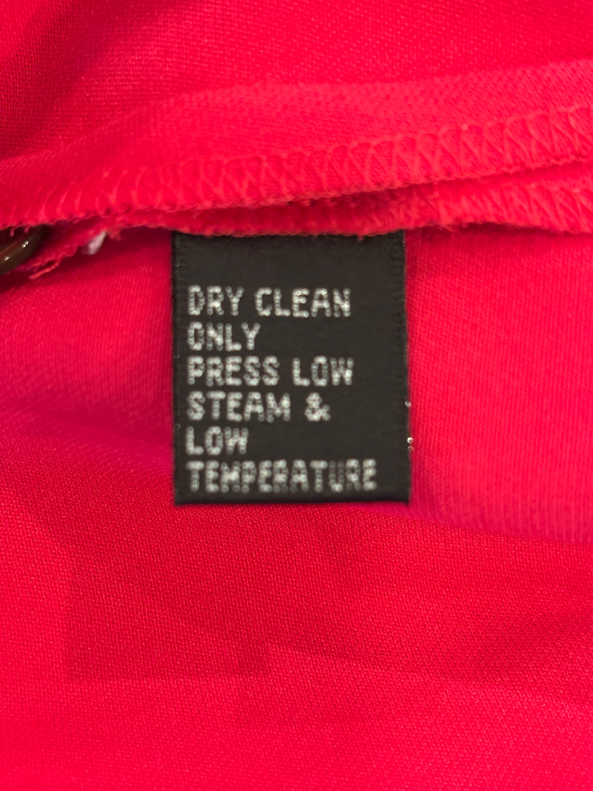 Linda Allard Ellen Tracy Red Silk Sleeveless Shell Size 16 Like New
