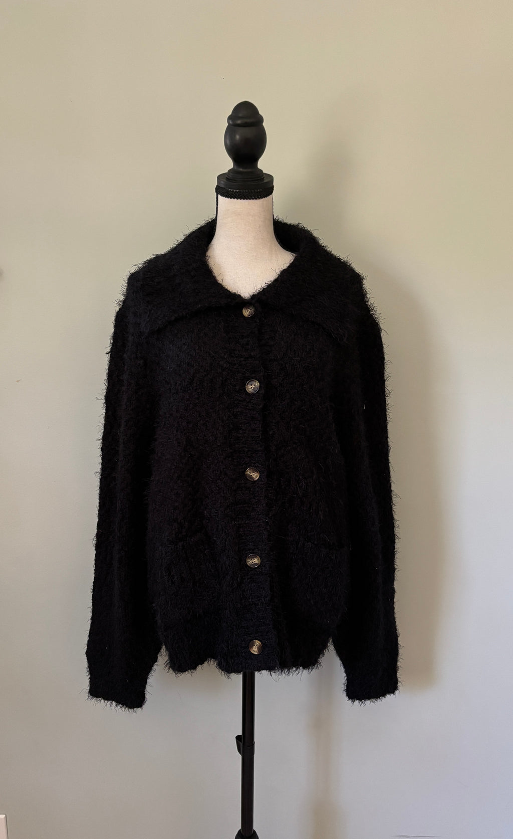 Hayden Los Angeles Fuzzy Popcorn Knit Button-Up Collared Cardigan Large NWT