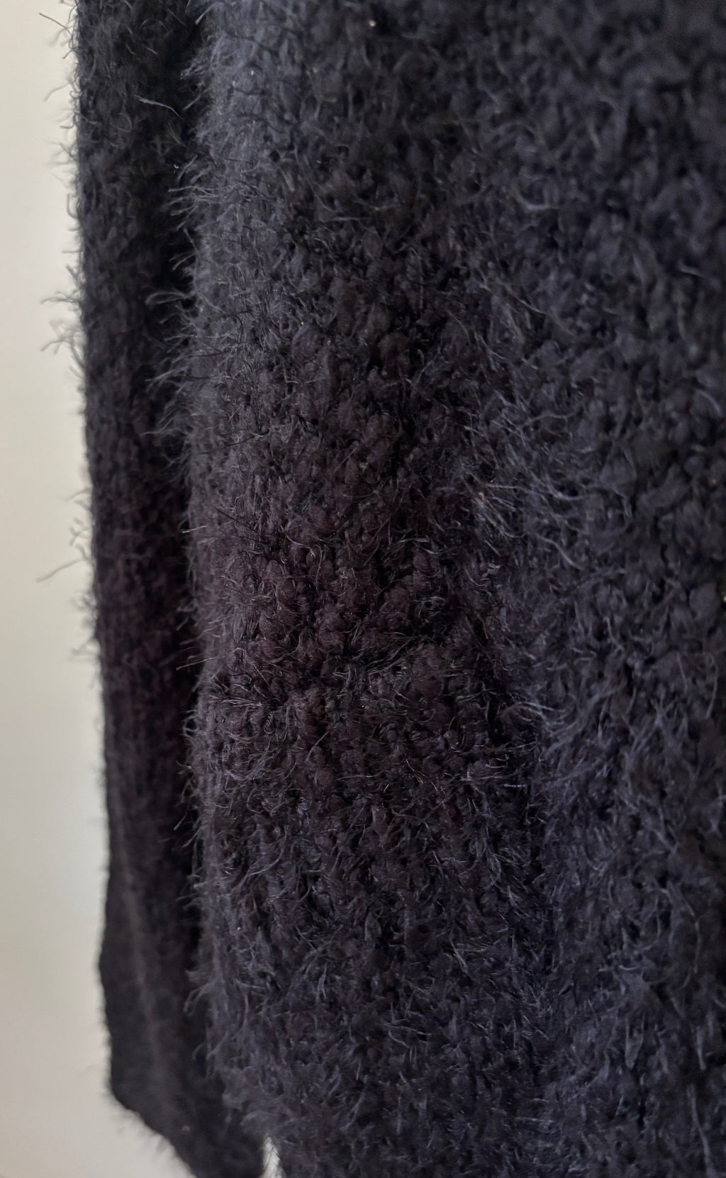 Hayden Los Angeles Fuzzy Popcorn Knit Button-Up Collared Cardigan Large NWT