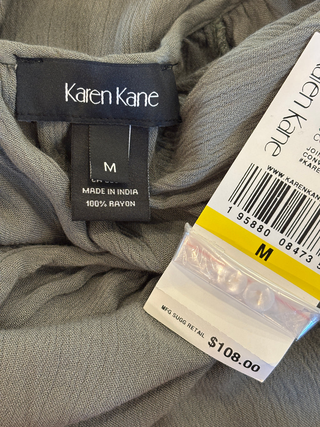 Karen Kane "Garden Party" Button-Up Top — NWT — M