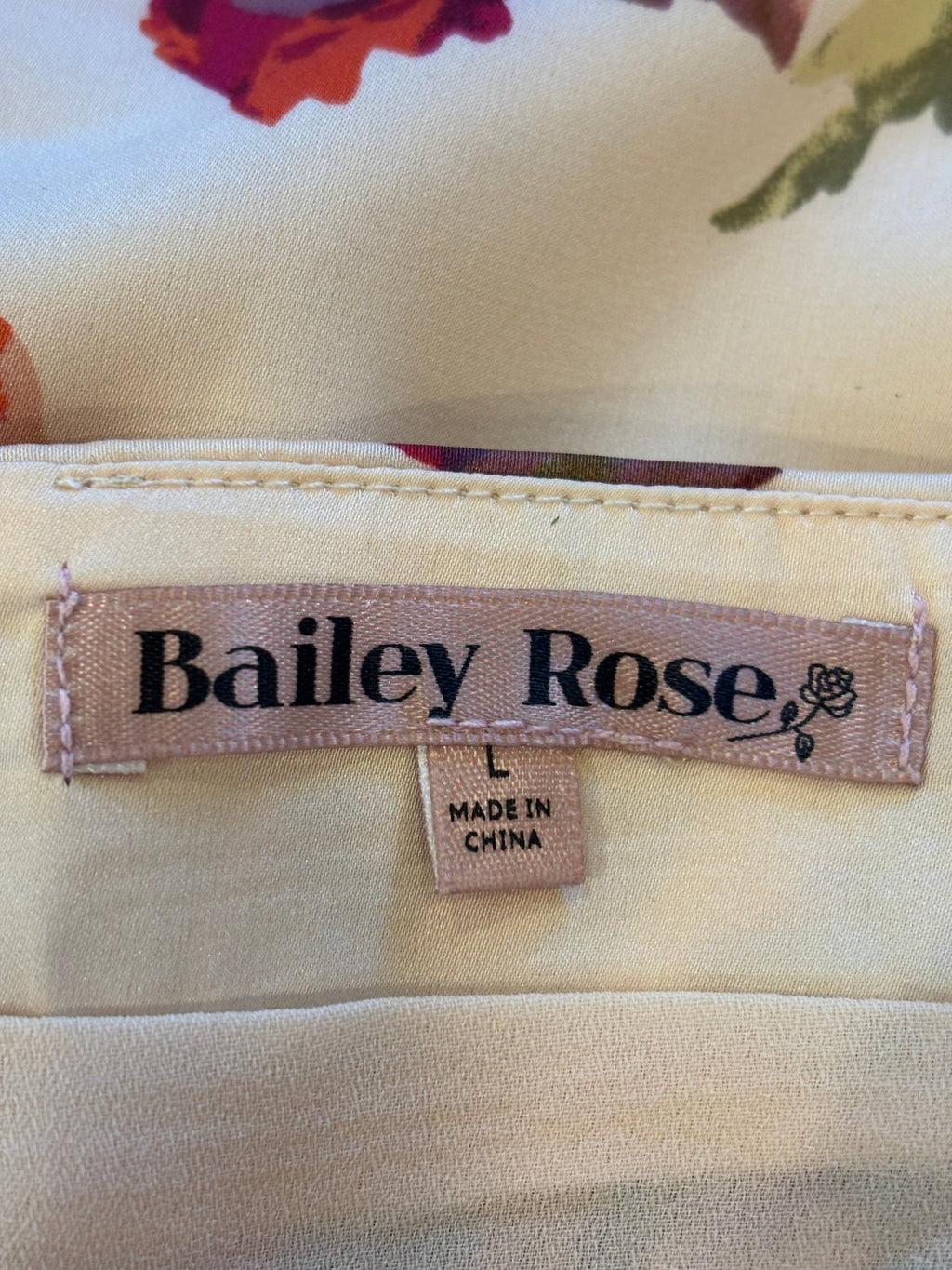 Bailey Rose floral mini skirt size large brand label made in China NWT