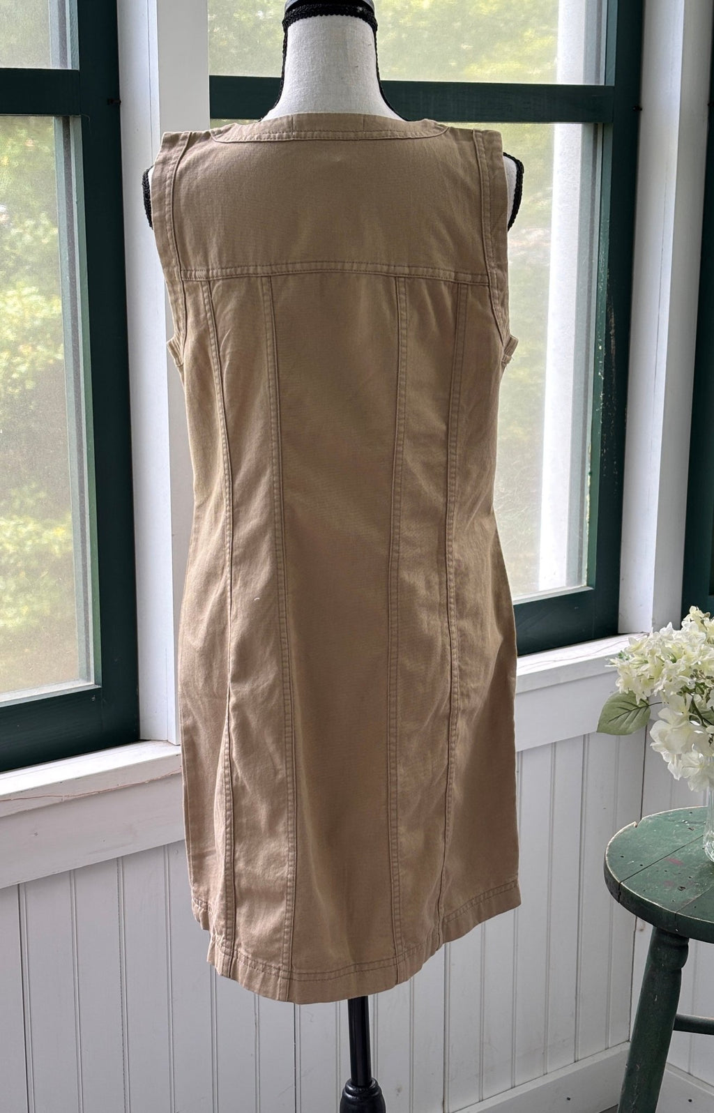 Brand New Preloved Dresses: Ann Taylor LOFT, Size 4, New With Tags - Sassy and Chic