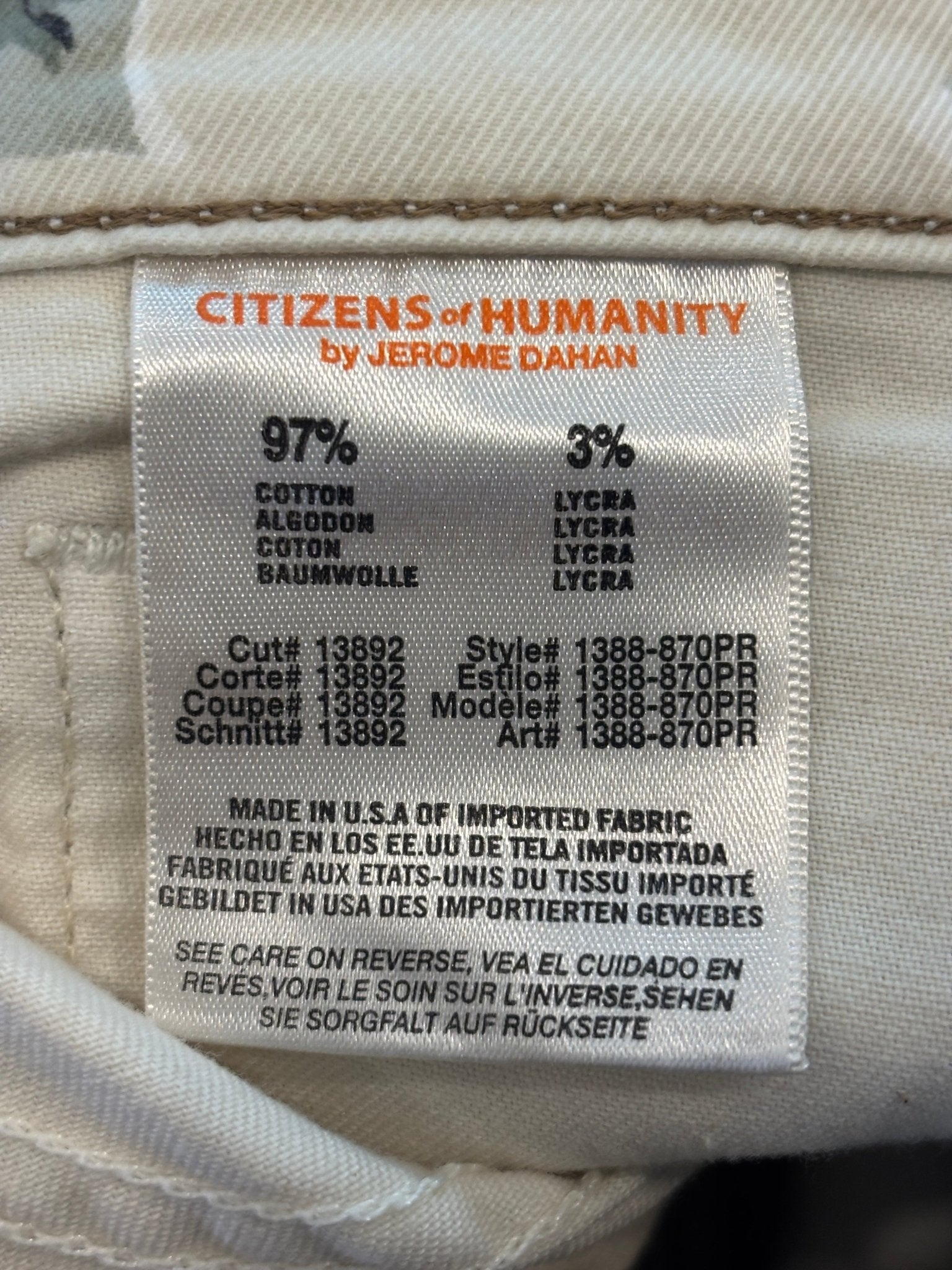 Interior fabric label showing 97% Cotton 3% Lycra, Made in USA of imported fabric, style 1388-870PR