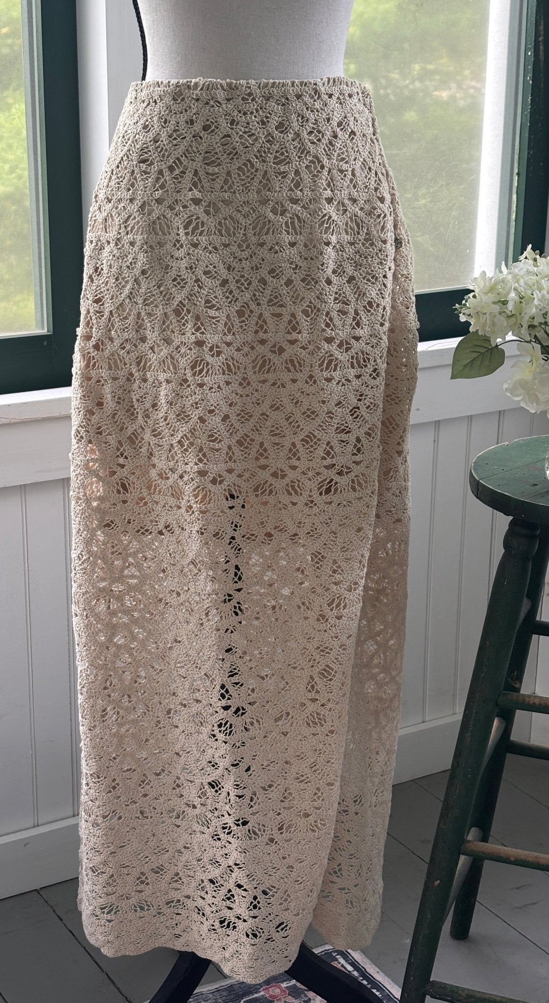 Curated new skirts LOFT cream crochet lace maxi skirt front view size 18 NWT